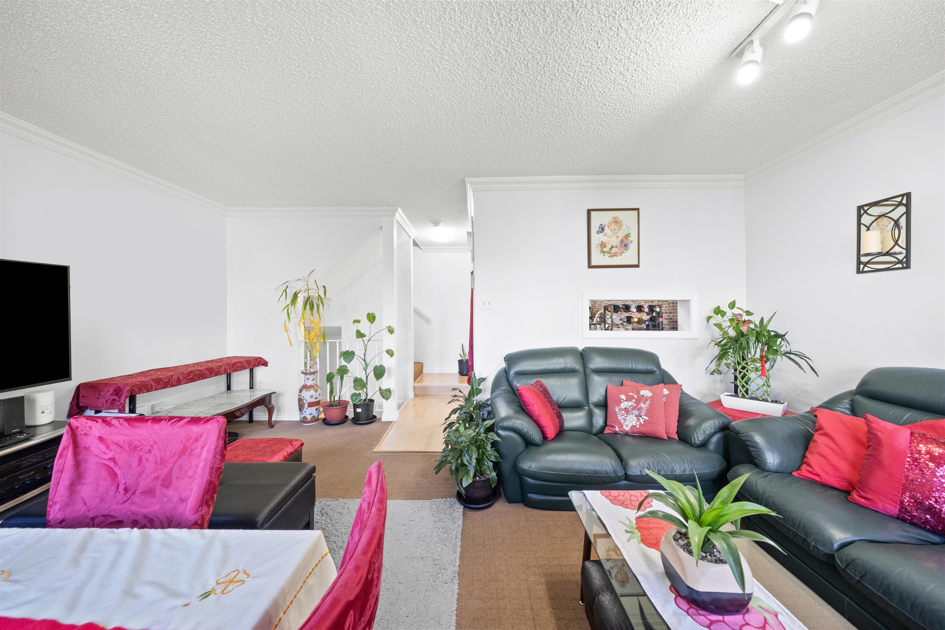 8040 Colonial Drive #unit 203, Richmond, BC V7C 4V1