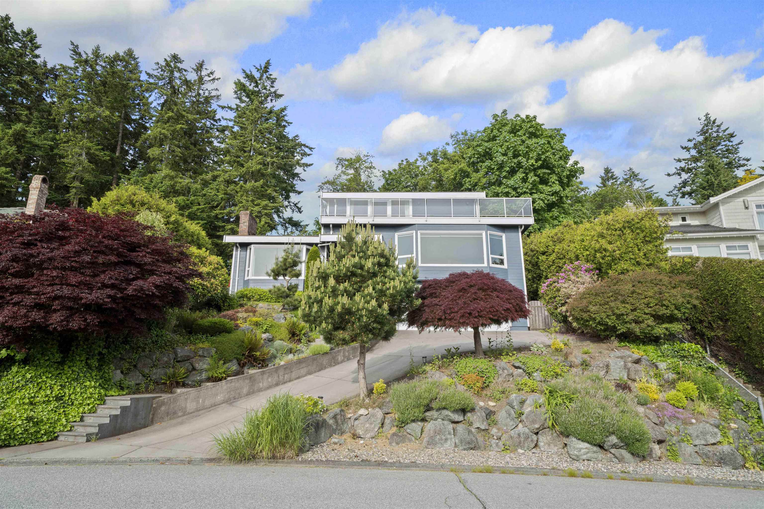 163 Woodland Dr, Delta, BC V4L 2M3