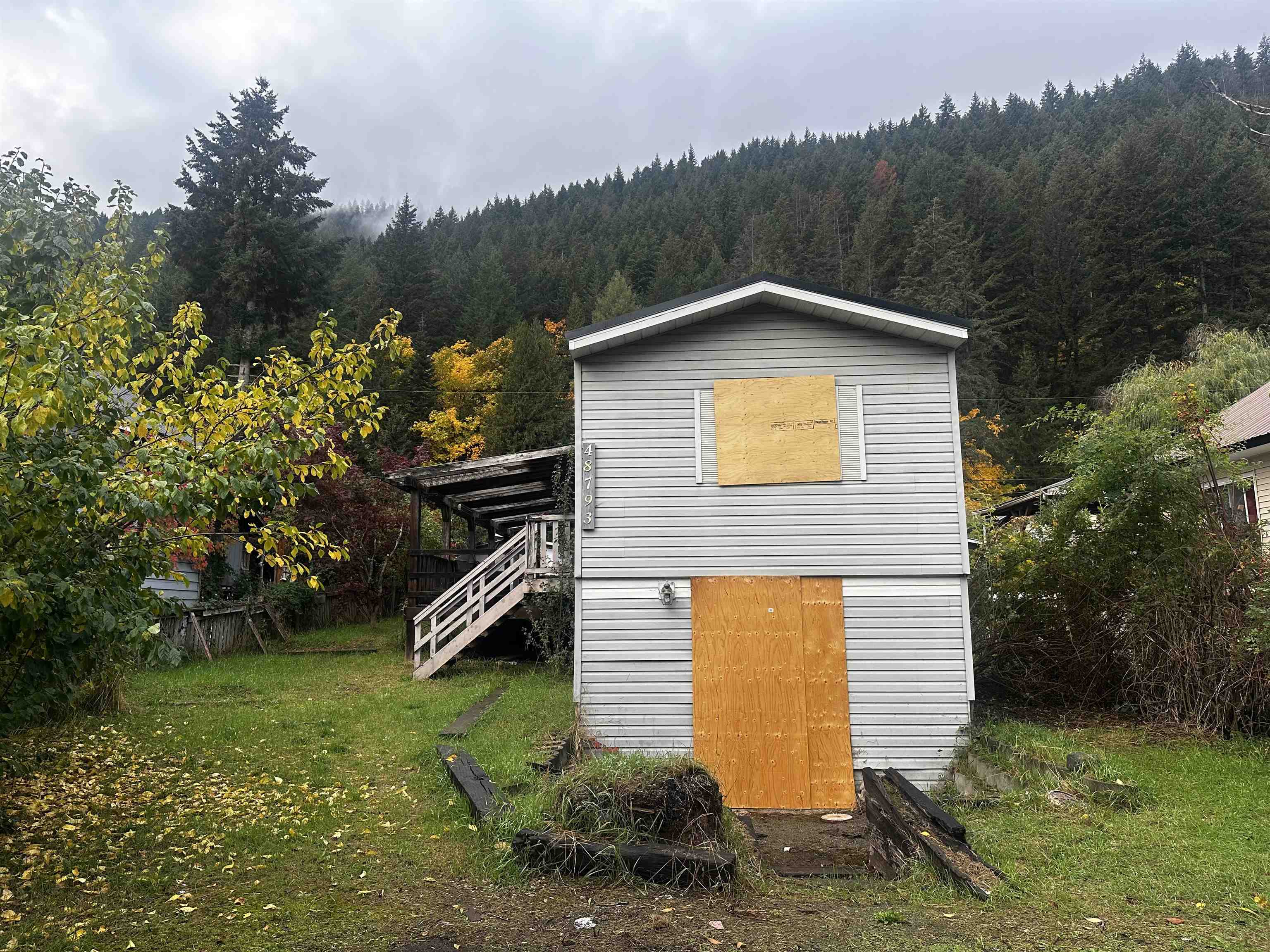 48793 Chaumox Rd, Boston Bar  Lytton, BC V0K 1C1