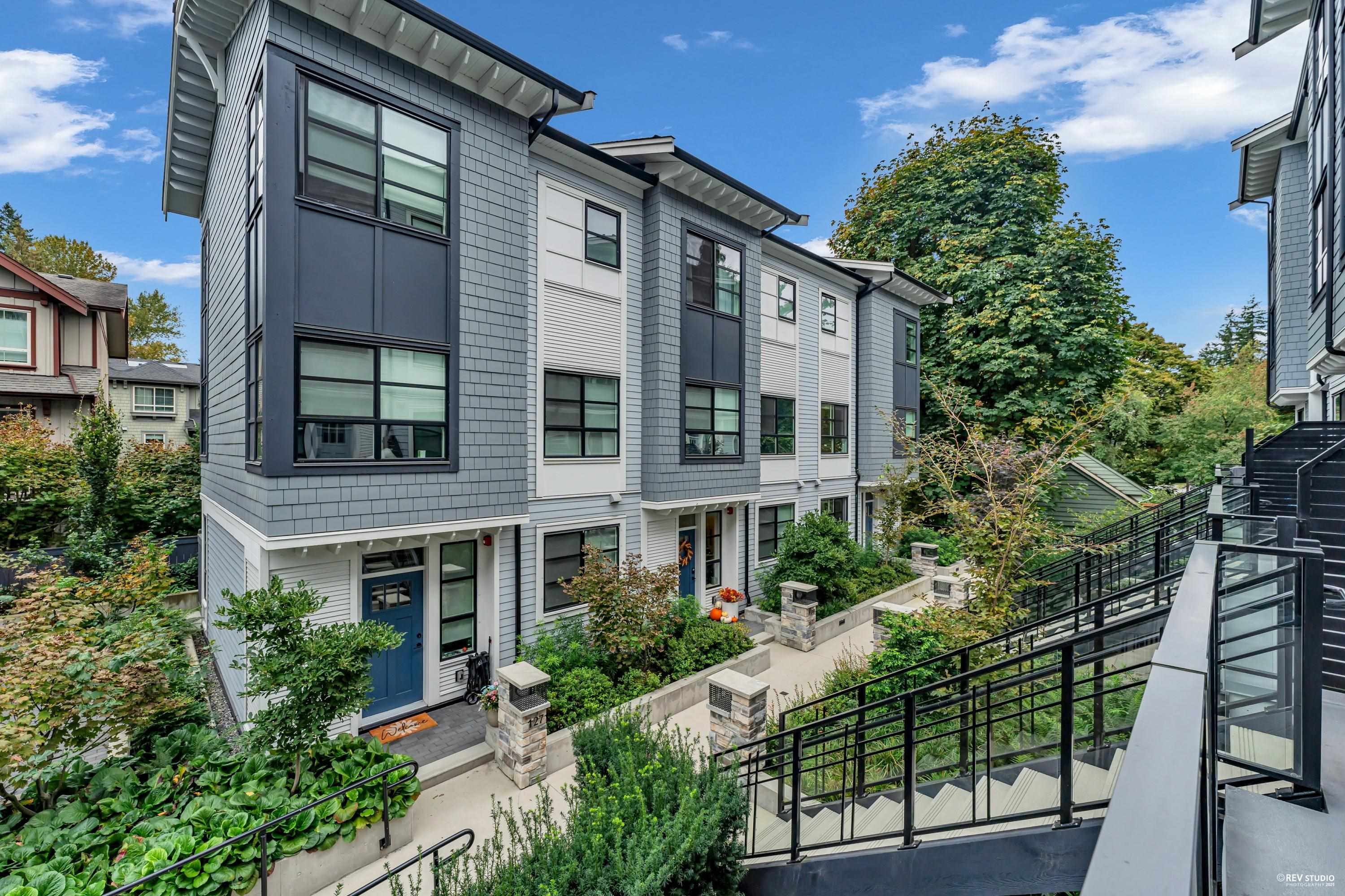 2045 Heritage Park Ln #128 #128, North Vancouver, BC V7H 0E3