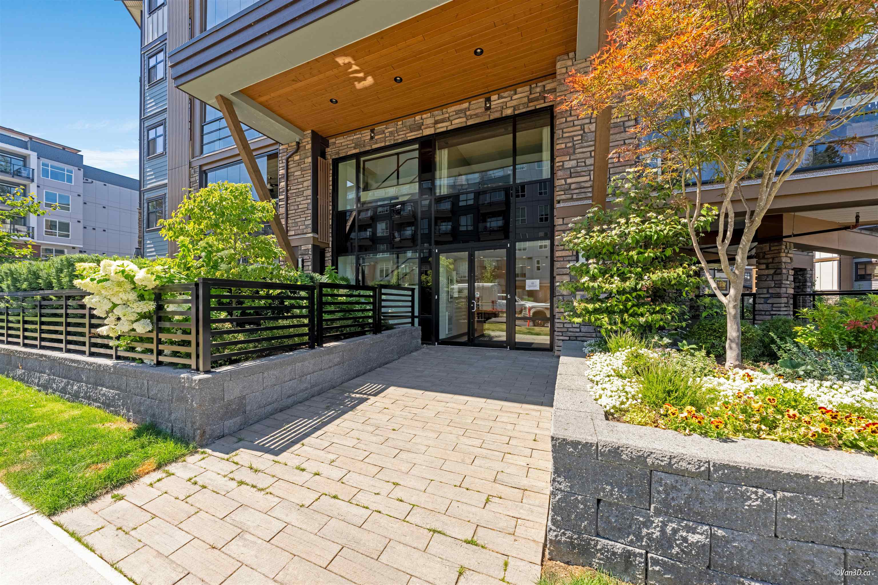 3535 146a Street #407, Surrey, BC V4P 0H2