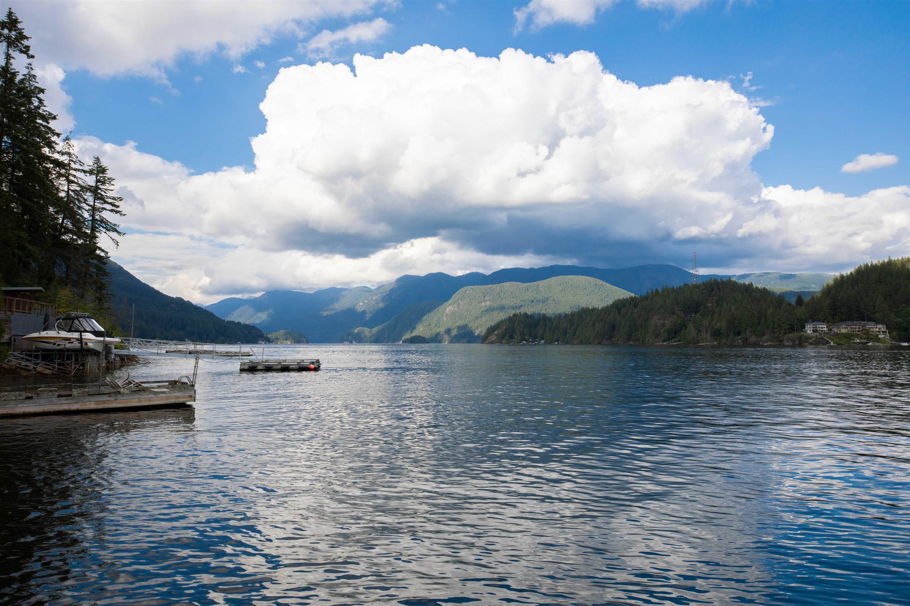 4885 Cove Cliff Place, North Vancouver, BC V7G 1H9
