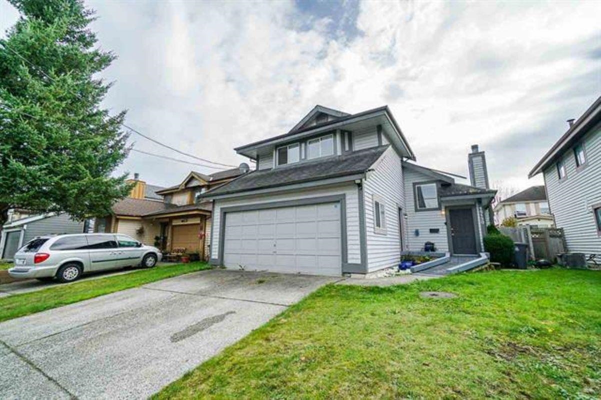 98 Avenue, Surrey, BC V3R 8T2