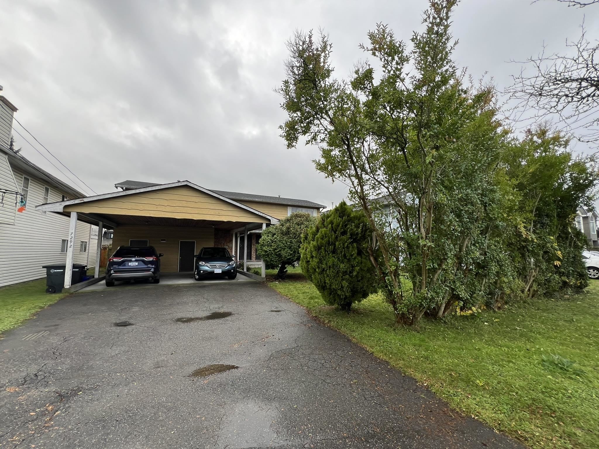 11th Avenue, Burnaby, BC V3N 2M8