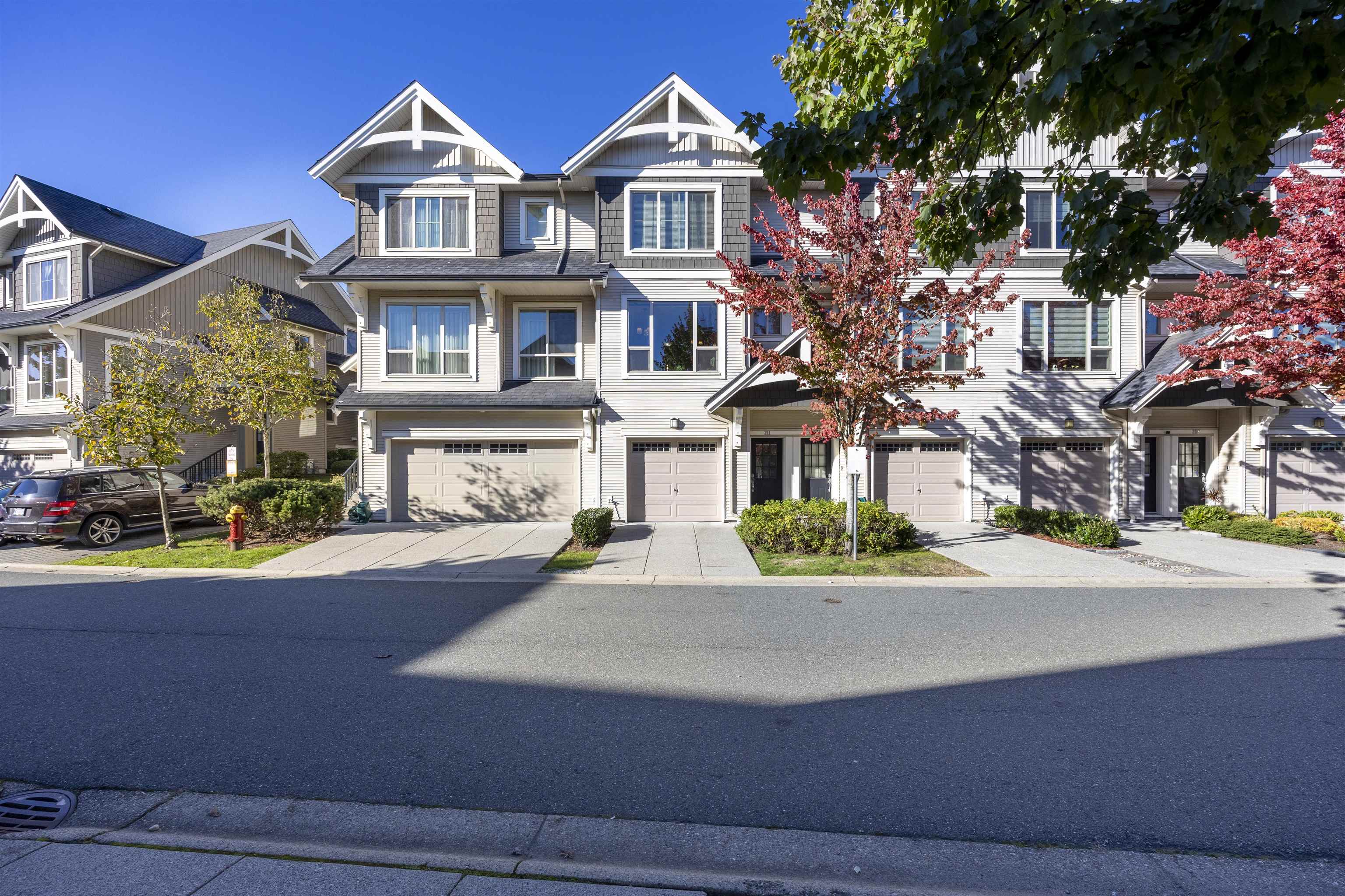 3105 Dayanee Springs Boulevard #211, Coquitlam, BC V3E 0C2