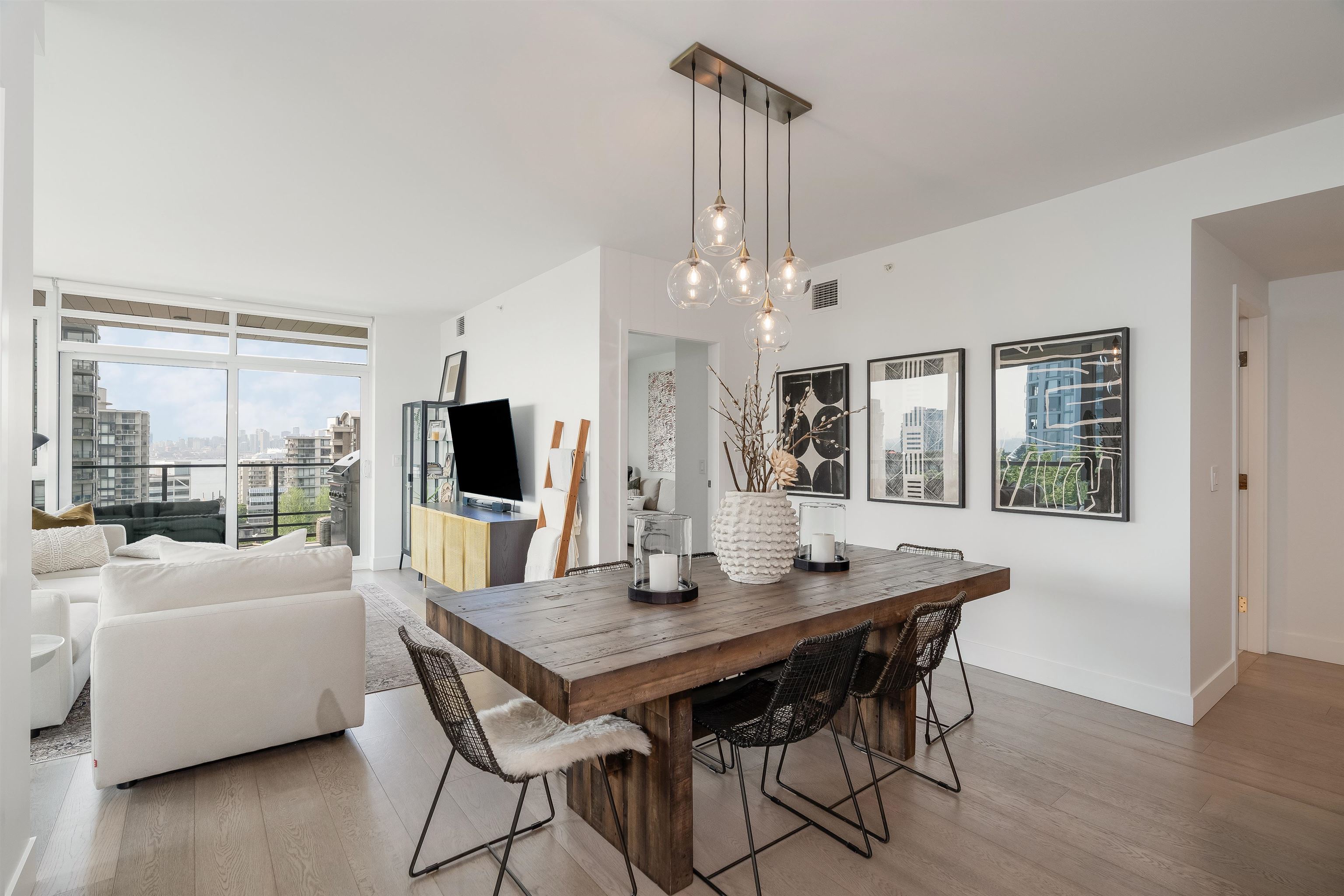 177 3rd Street West #504, North Vancouver, BC V7M 0G5