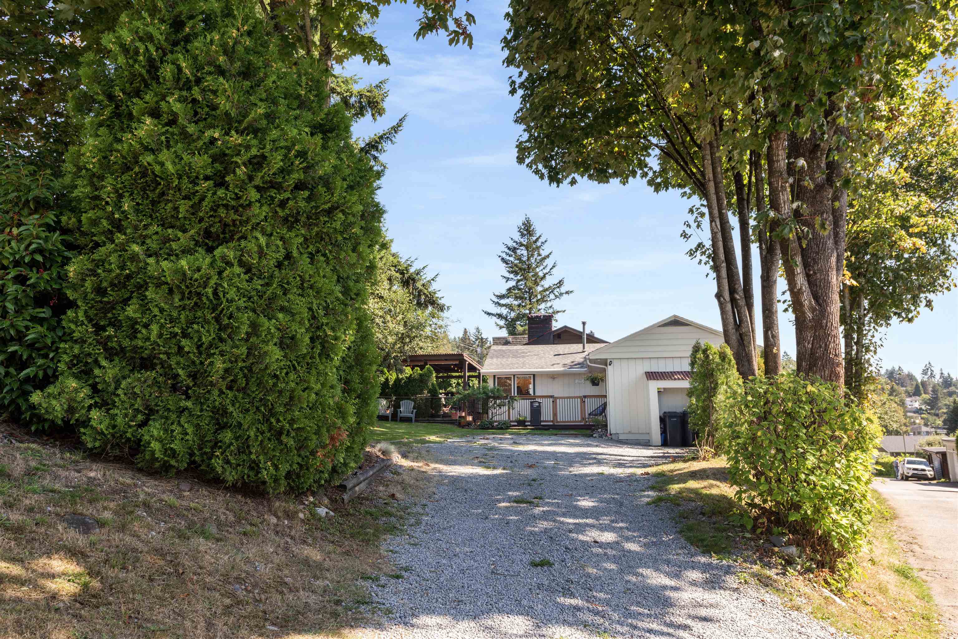 1706 Glendale Avenue, Coquitlam, BC V3K 1X4