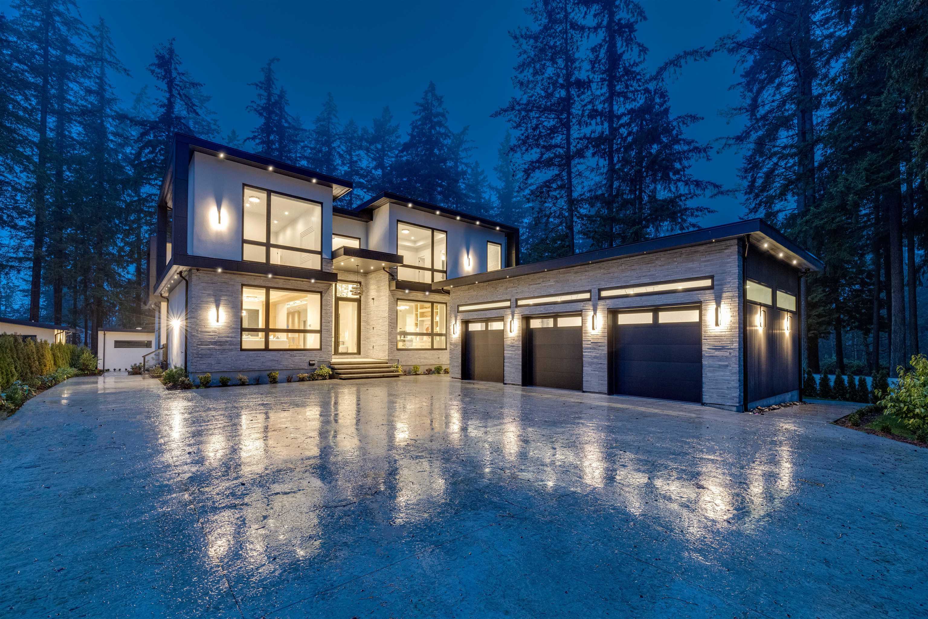 141 Street, Surrey, BC V4P 2E5