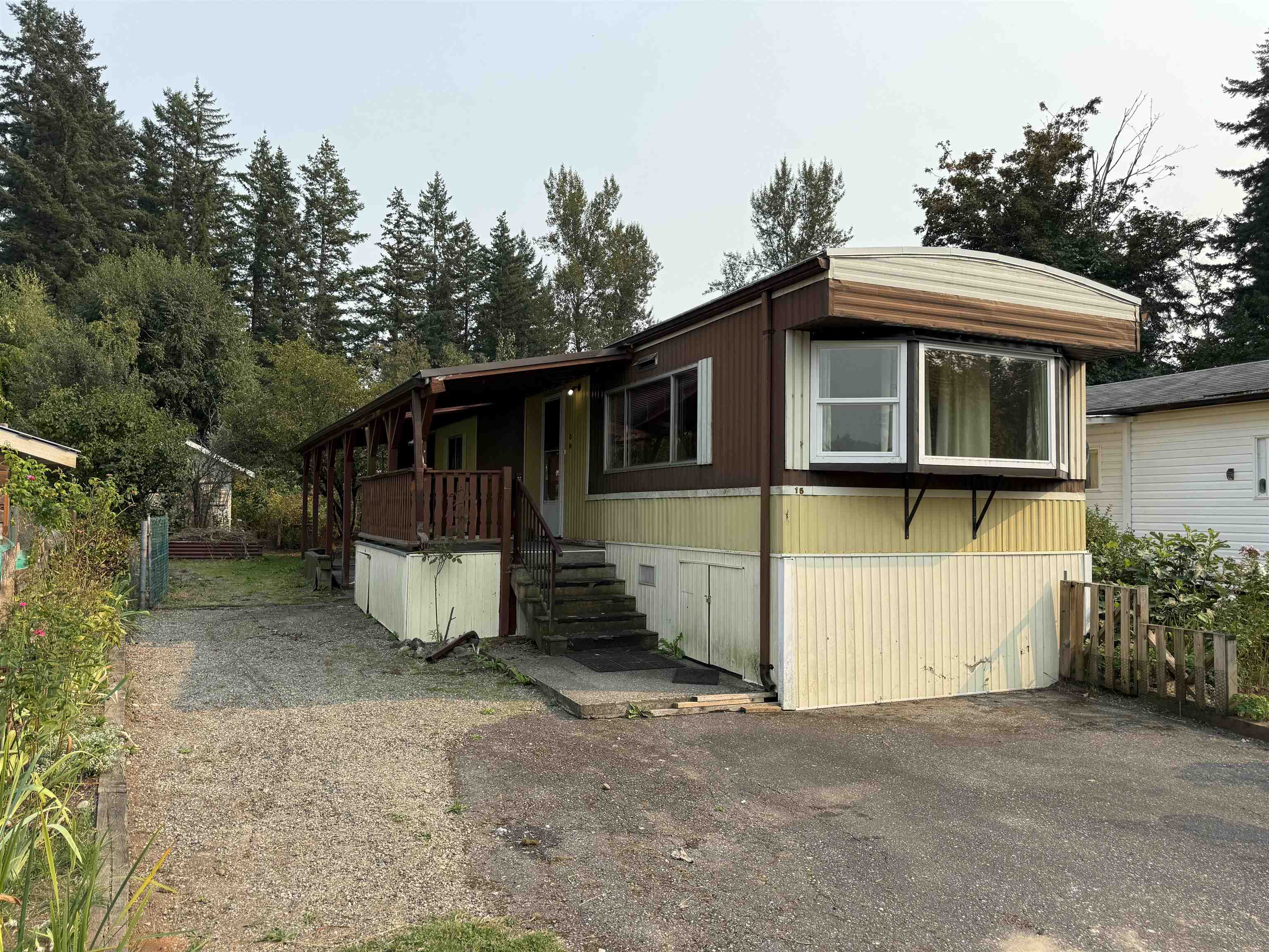 2216 Lougheed Hwy #15, Agassiz, BC V0M 1A1