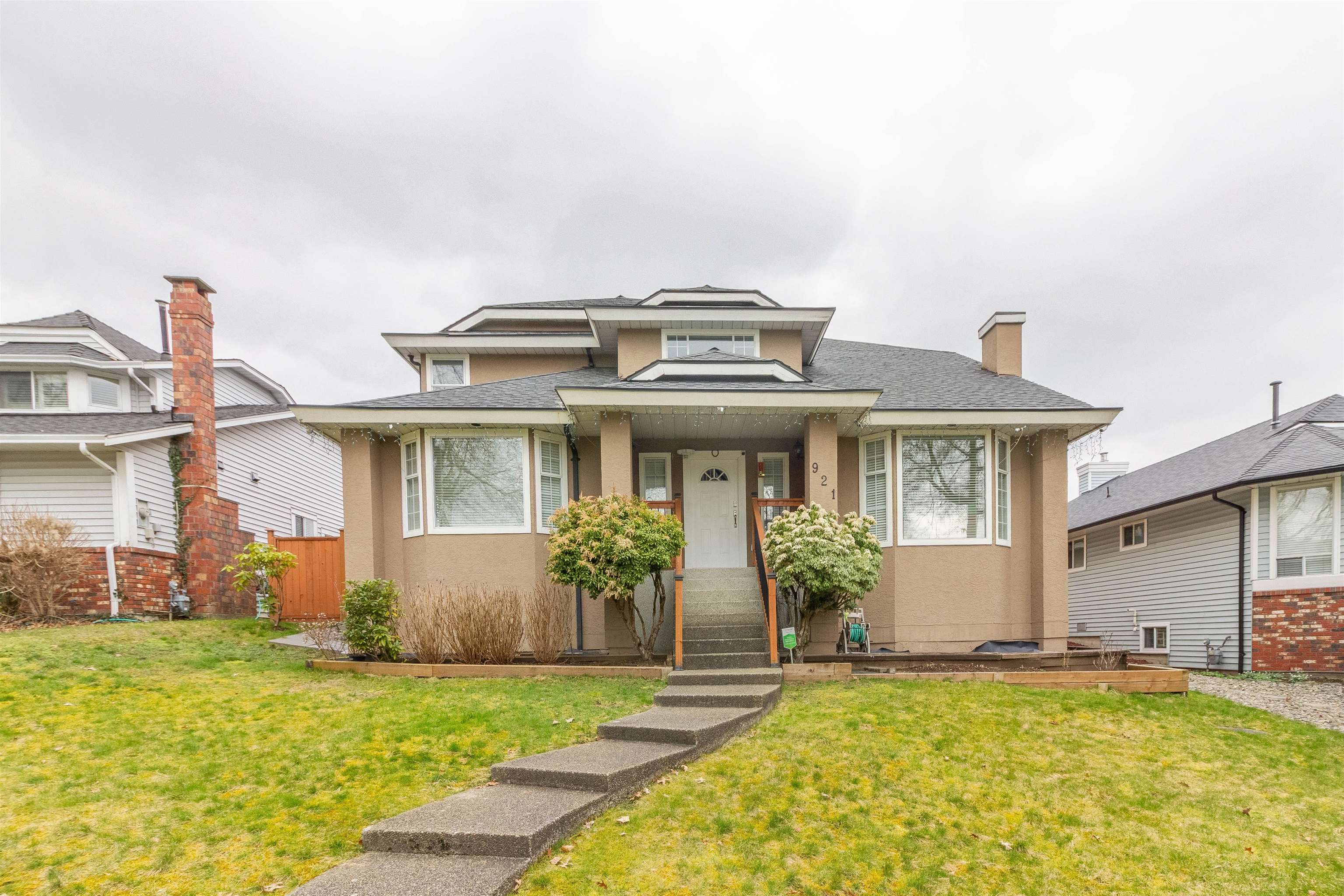 921 Citadel Drive, Port Coquitlam, BC V3C 5J2