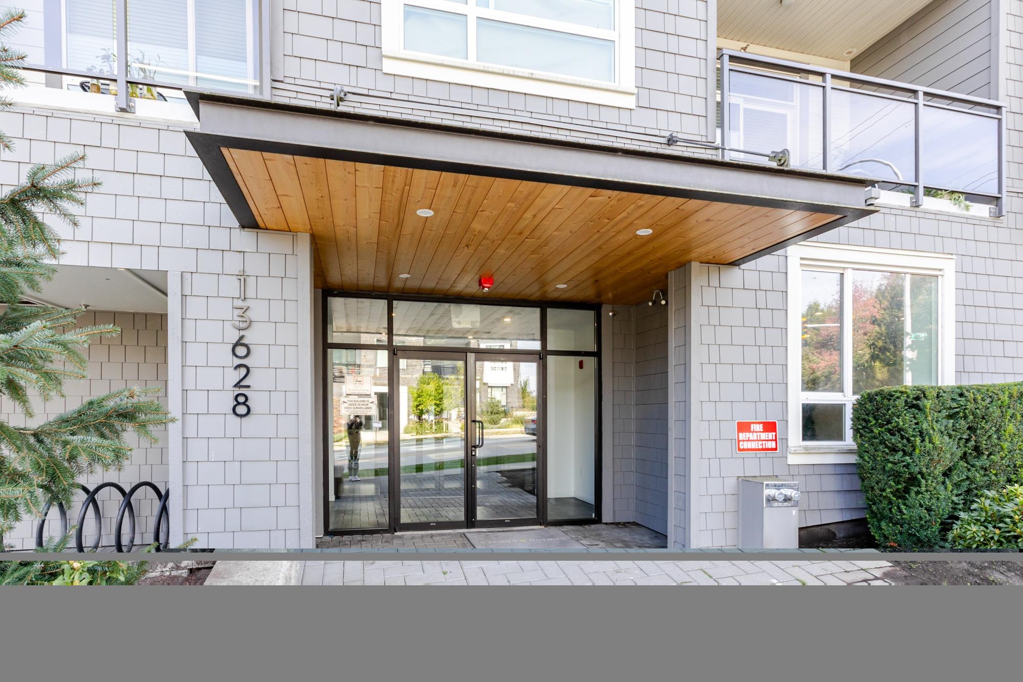 13628 81a Avenue #302, Surrey, BC V3W 3E2