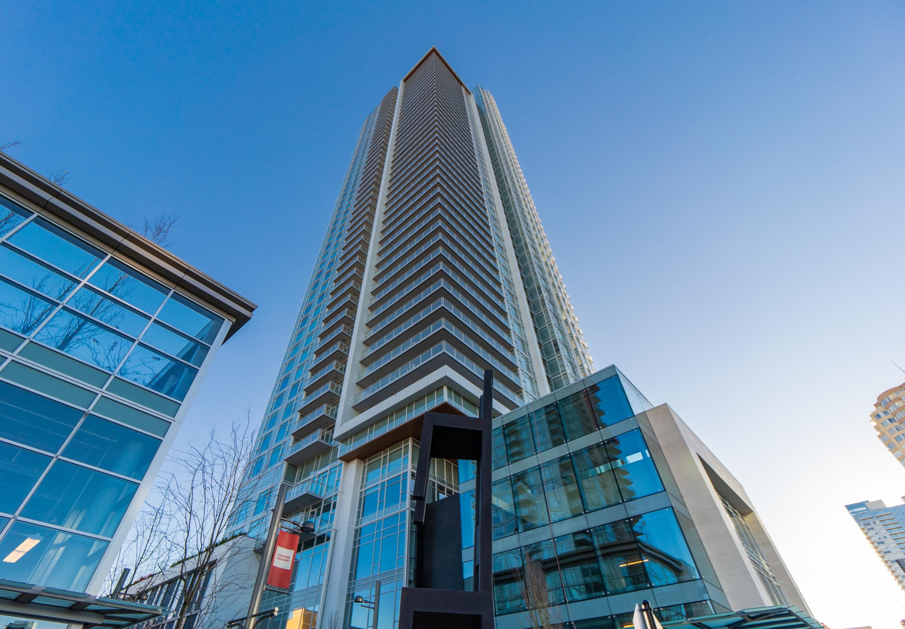 4670 Assembly Way #4010, Burnaby, BC V5H 0H3
