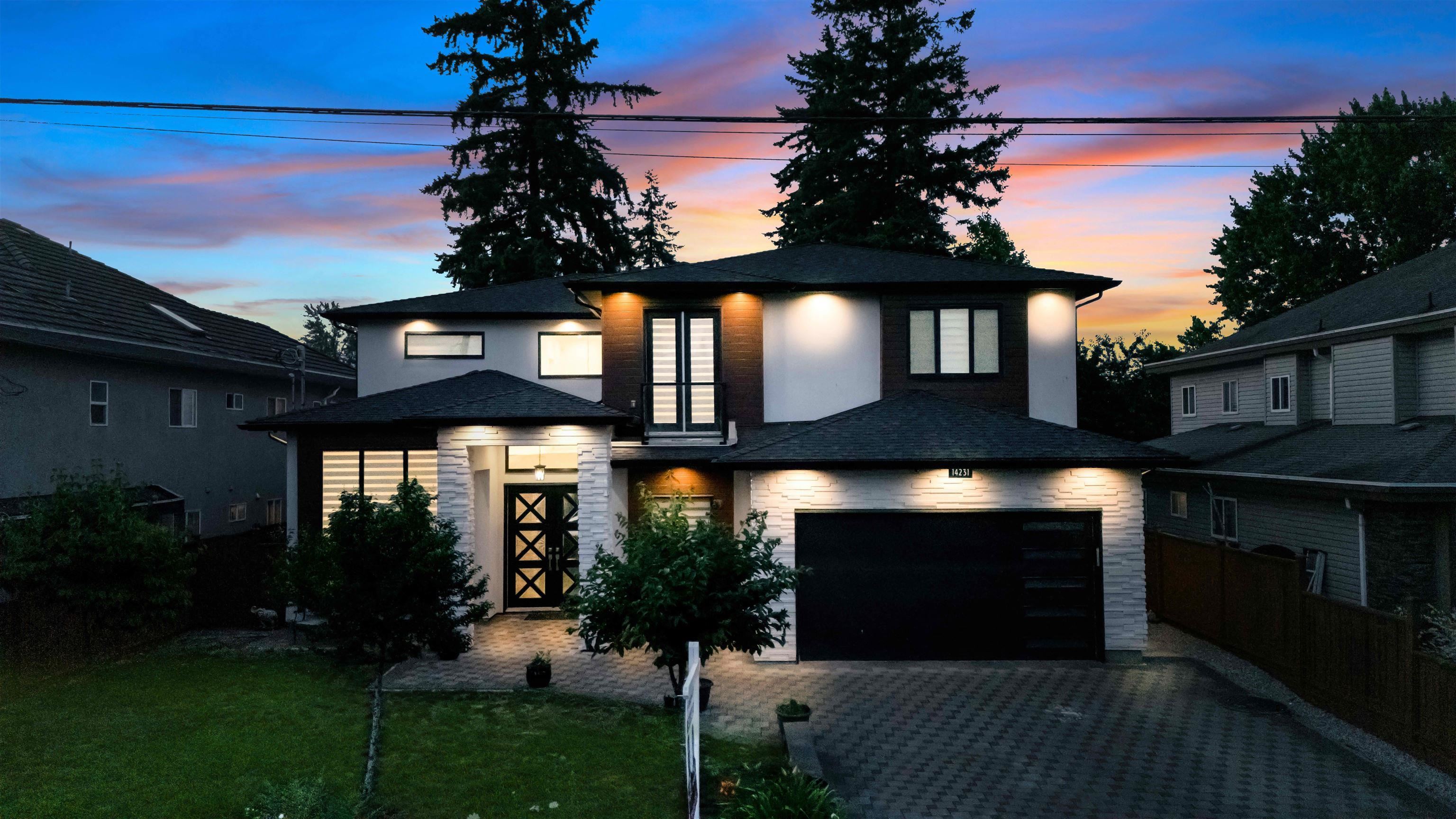 70a Avenue, Surrey, BC V3W 2J9