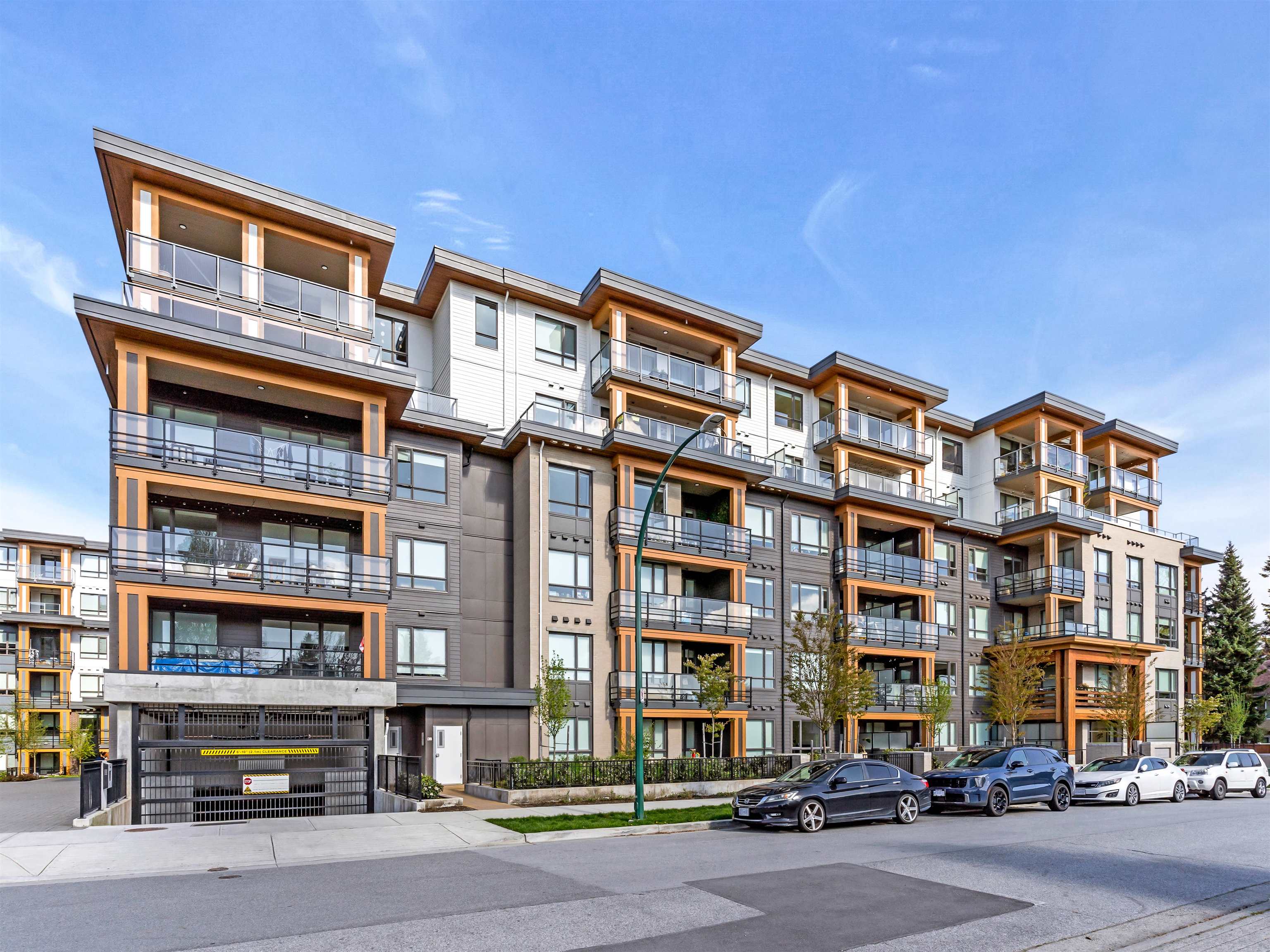 741 Anskar Court #318, Coquitlam, BC V3J 0L4
