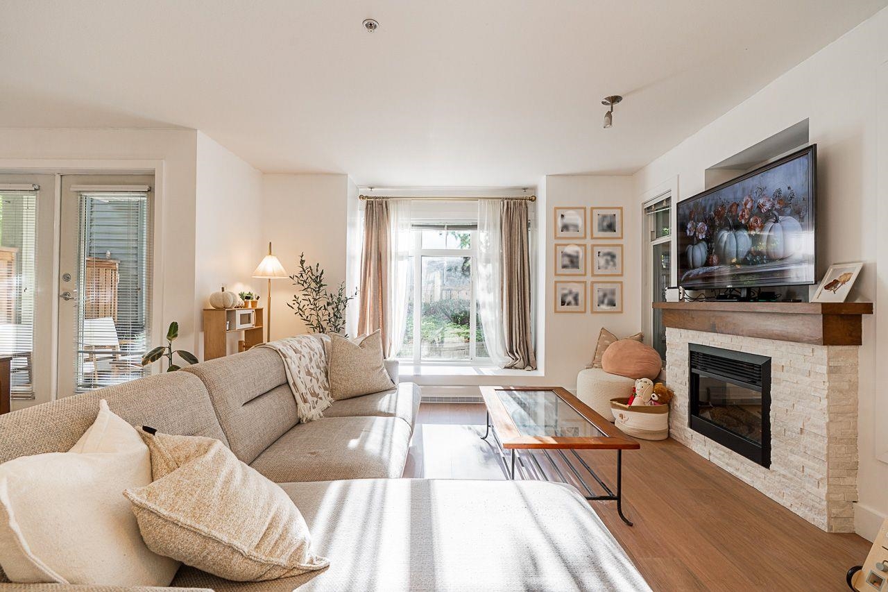 7428 Southwynde Avenue #3, Burnaby, BC V3N 0A1
