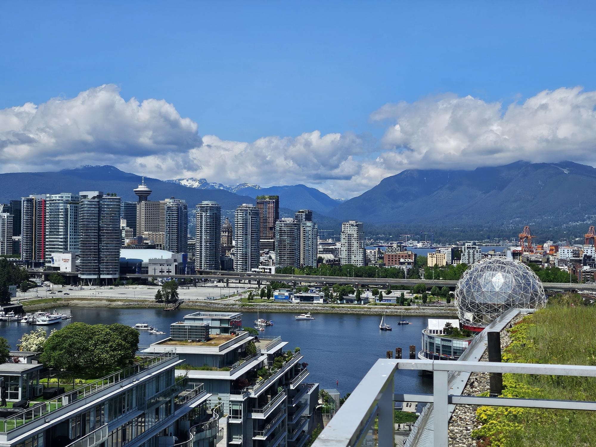 1708 Ontario Street #1802, Vancouver, BC V5T 0J7