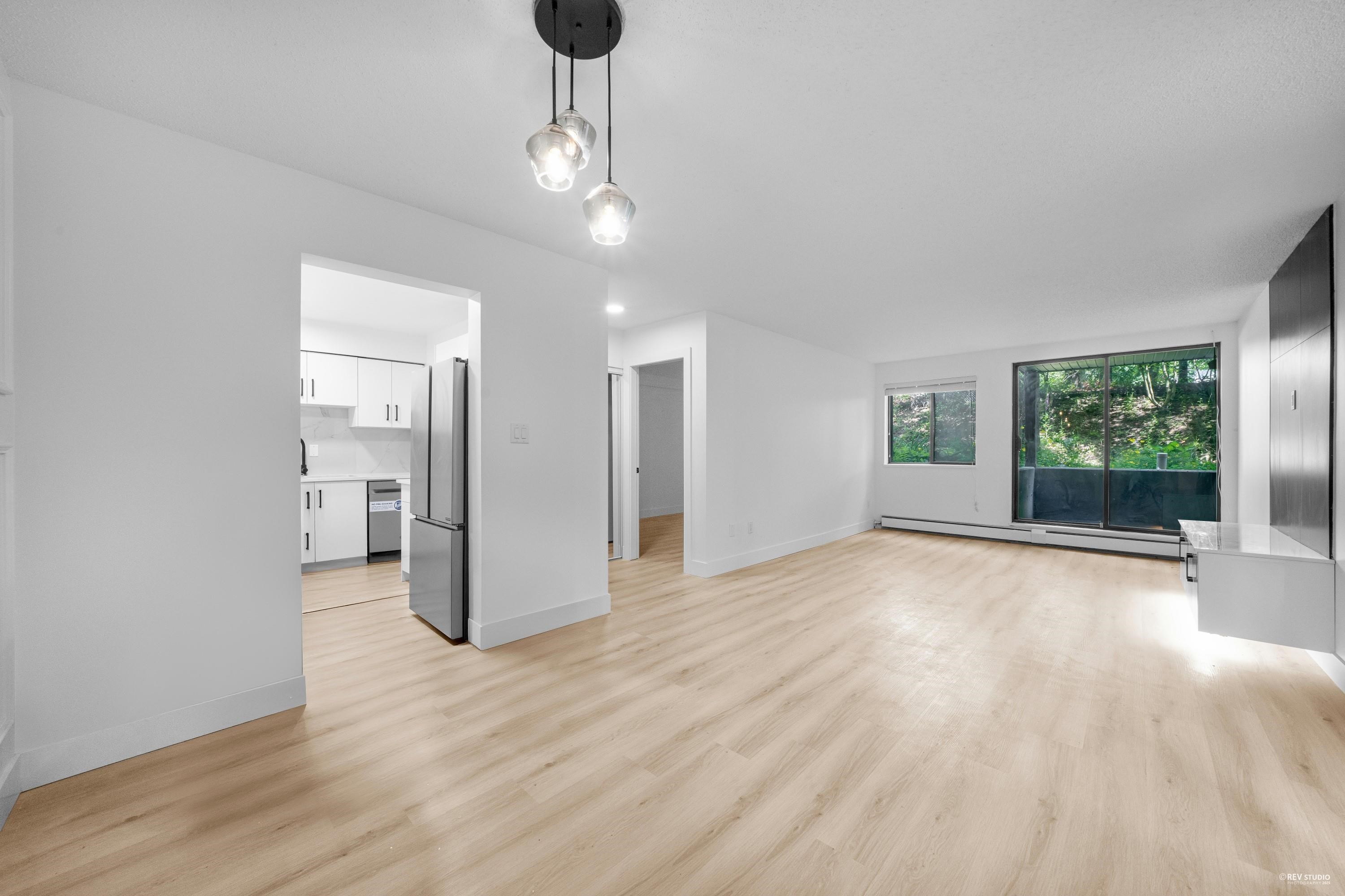 10698 151a Street #111, Surrey, BC V3R 8T5