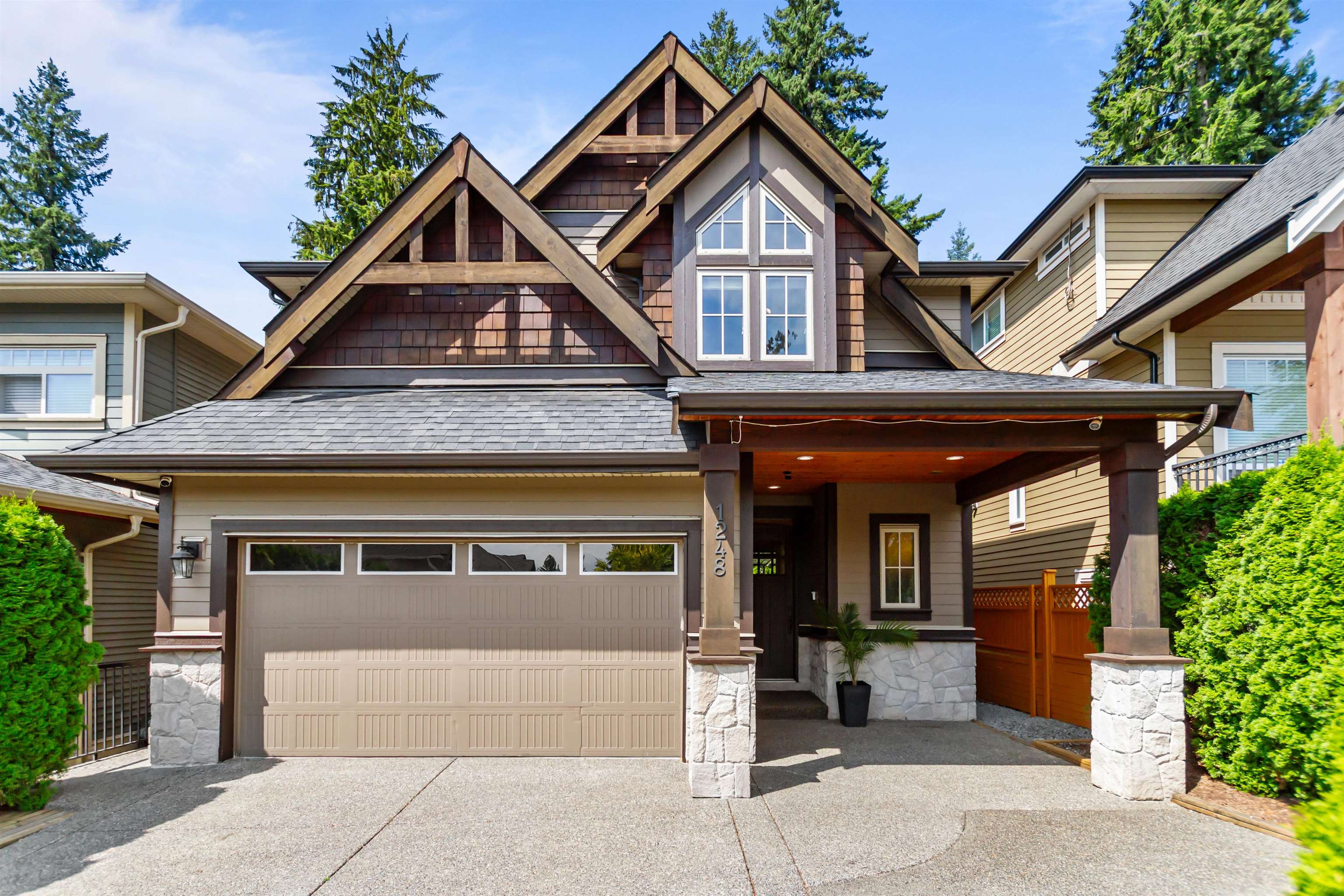 1248 Ravensdale Street, Coquitlam, BC V3B 0E8
