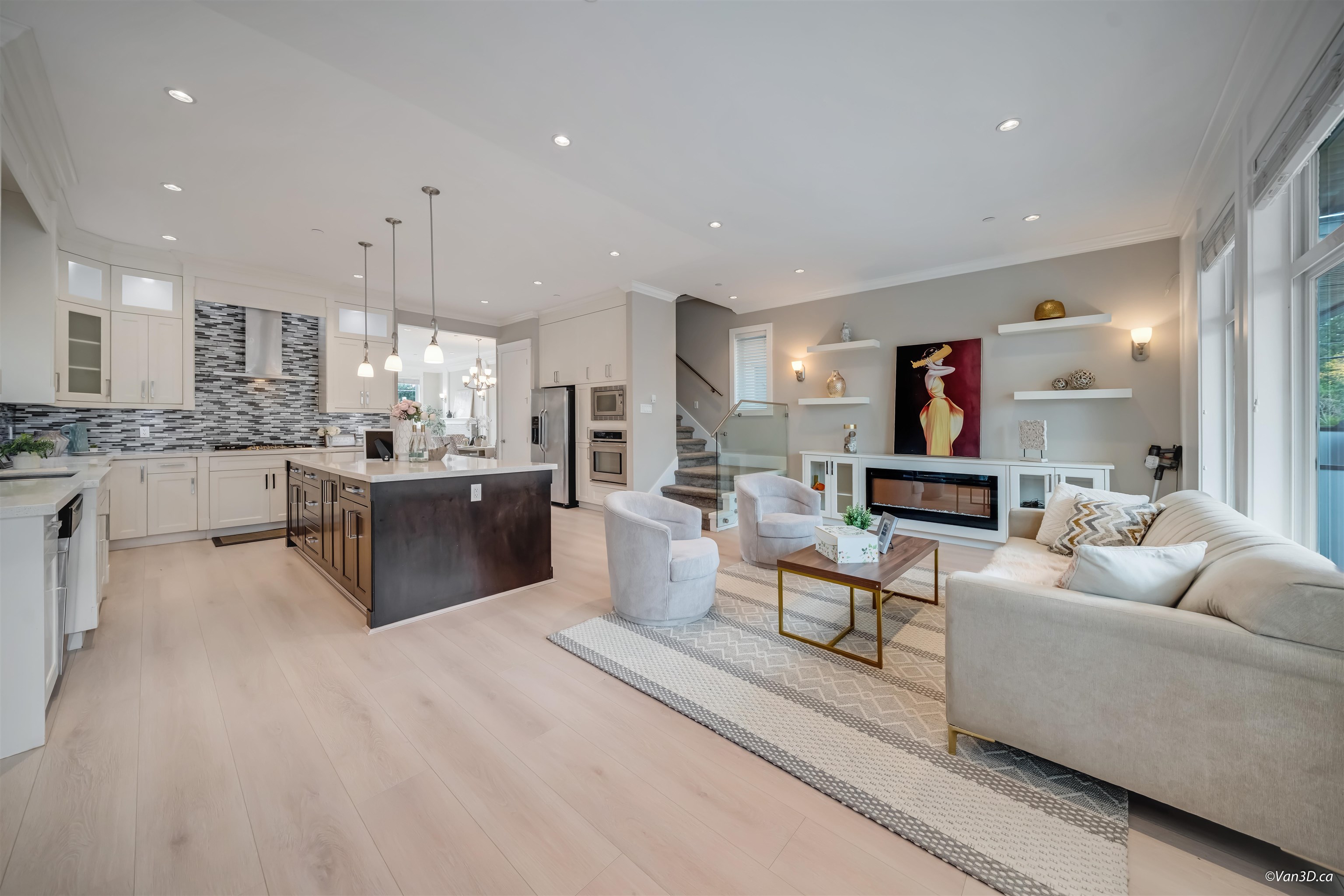 1426 Finlay Street #3, White Rock, BC V4B 4L5