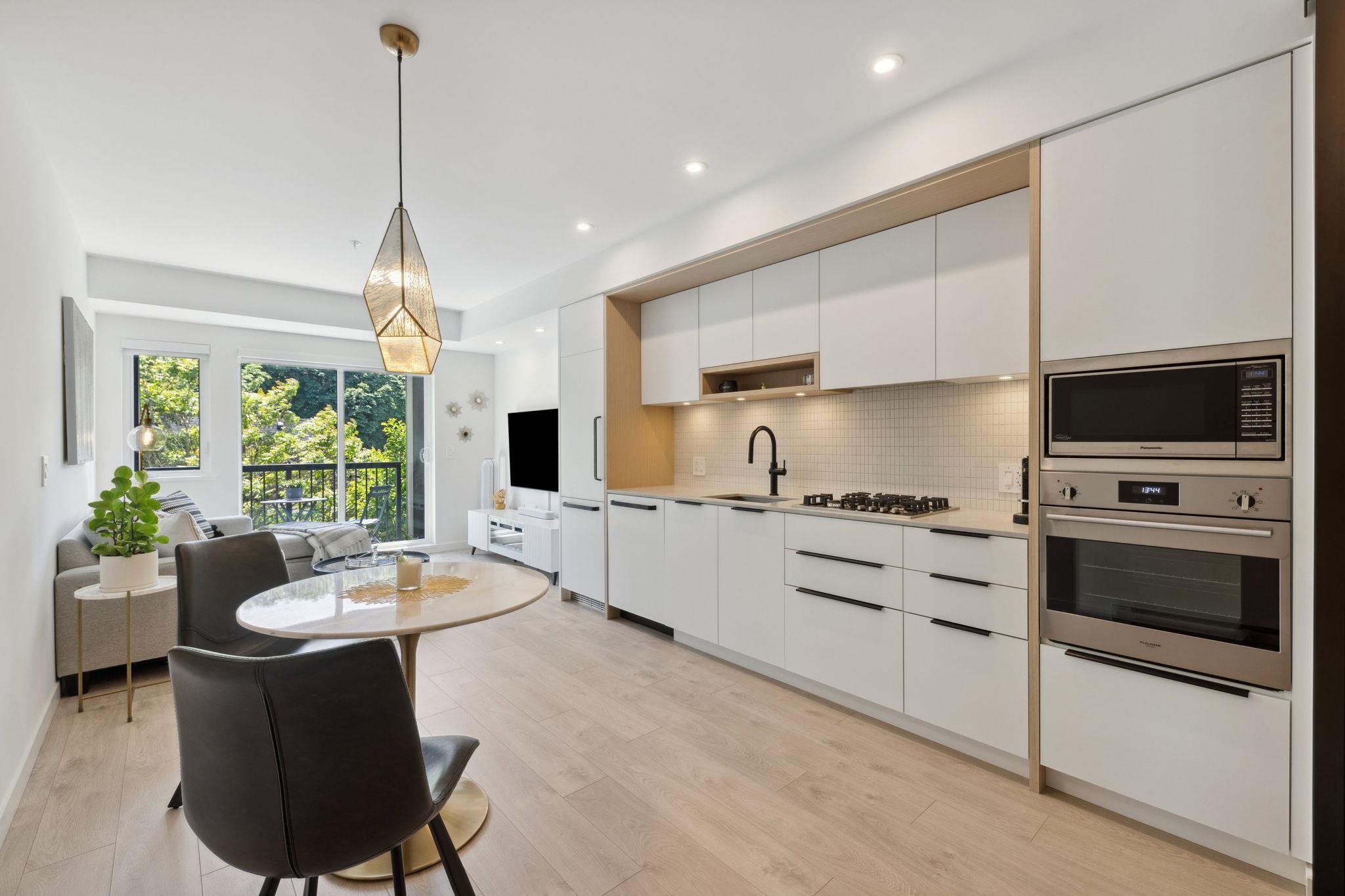 2520 Guelph St #316 #316, Vancouver, BC V5T 0K7