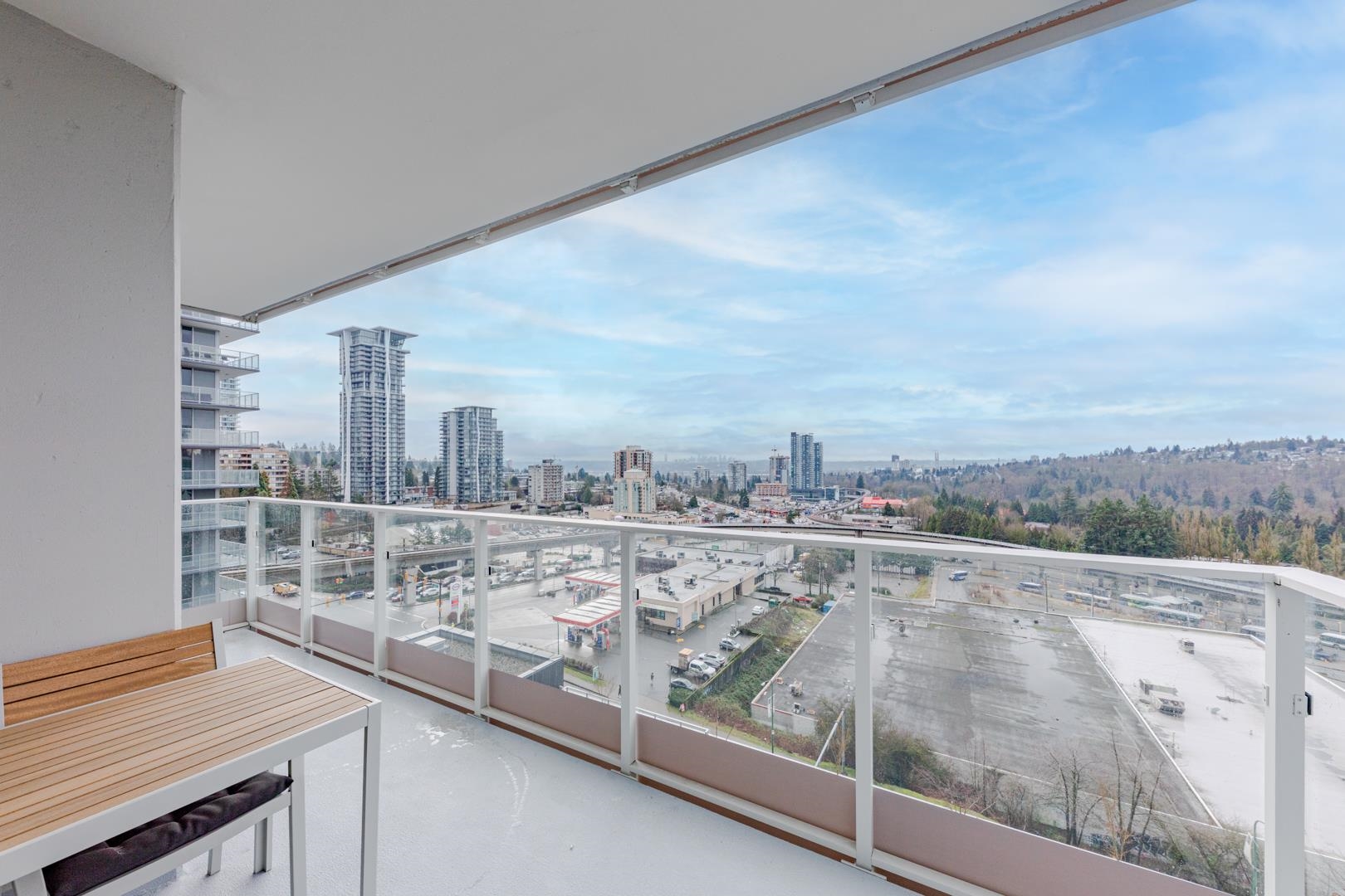 3833 Evergreen Place #605, Burnaby, BC V3J 0M2