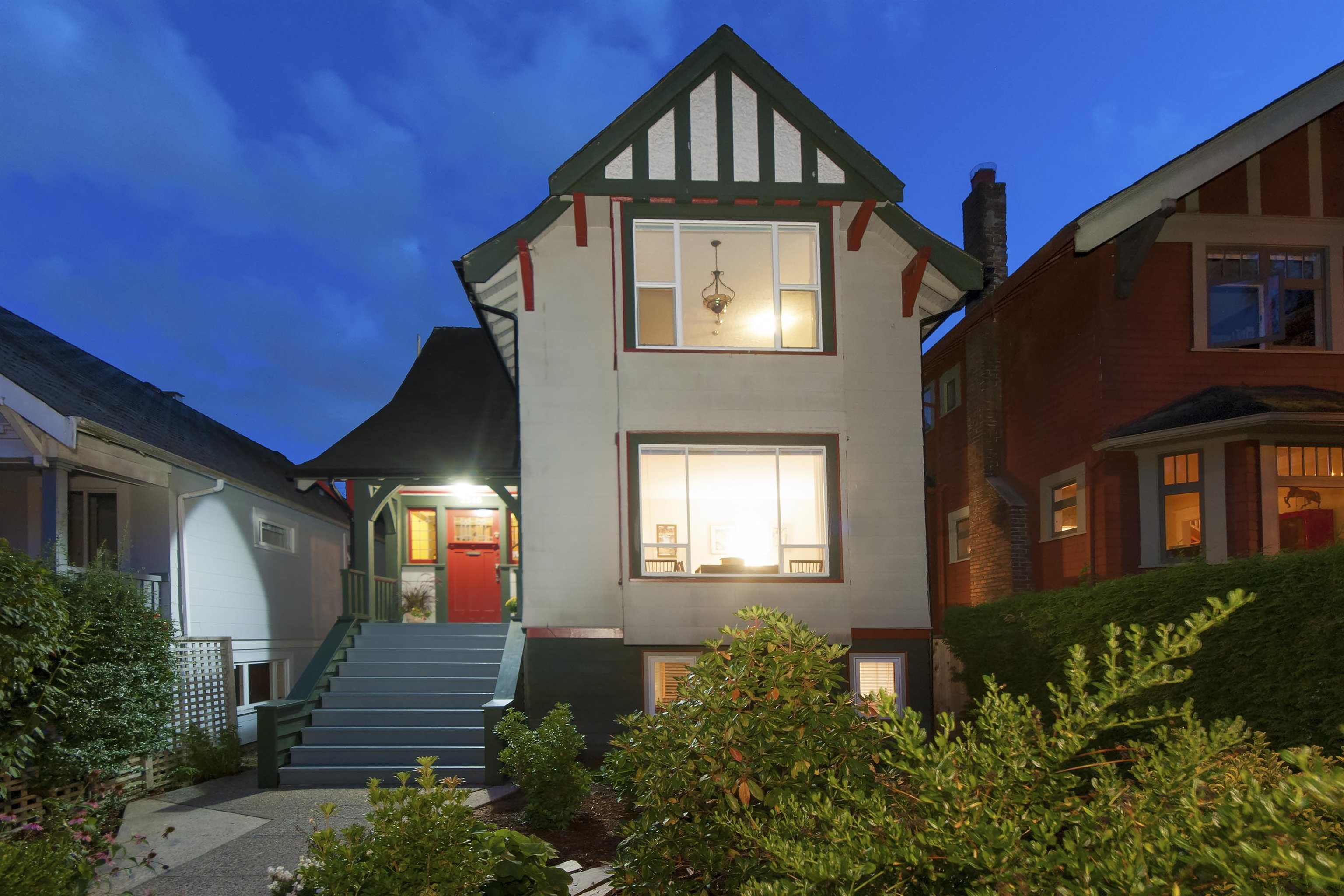 3316 West 3rd Avenue, Vancouver, BC V6R 1L4
