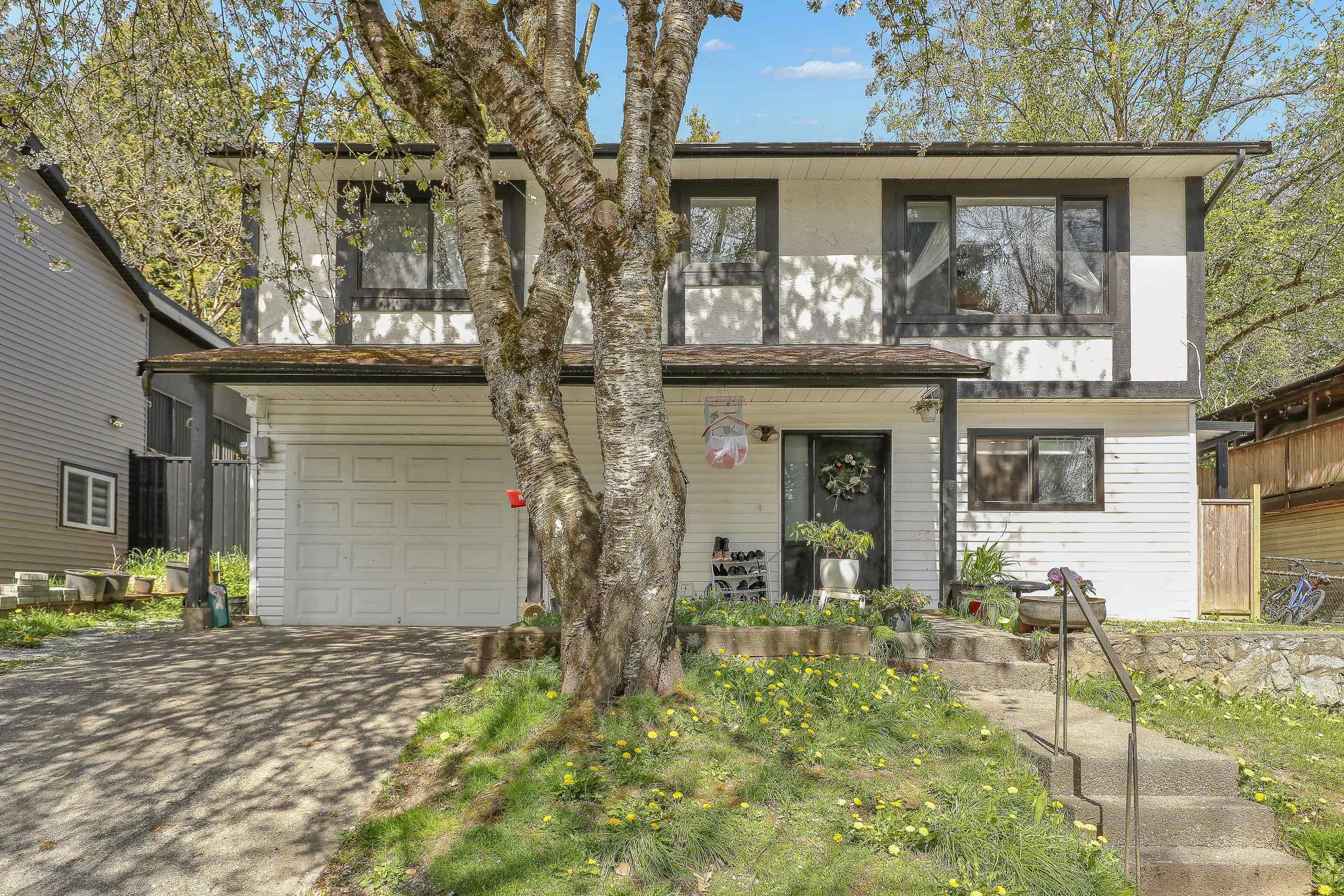 67a Avenue, Surrey, BC V3W 6W6