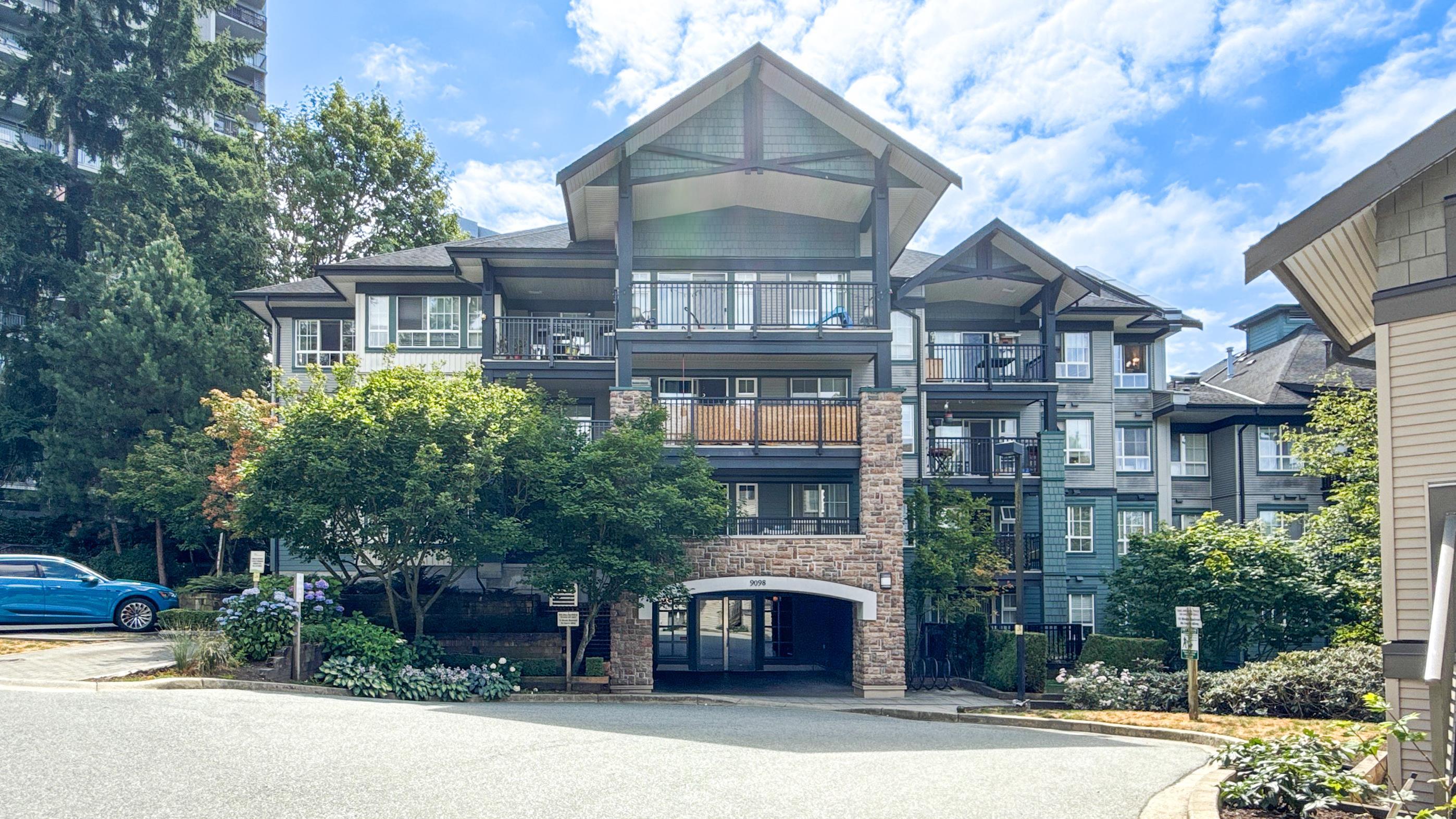 9098 Halston Court #206, Burnaby, BC V3N 0A6