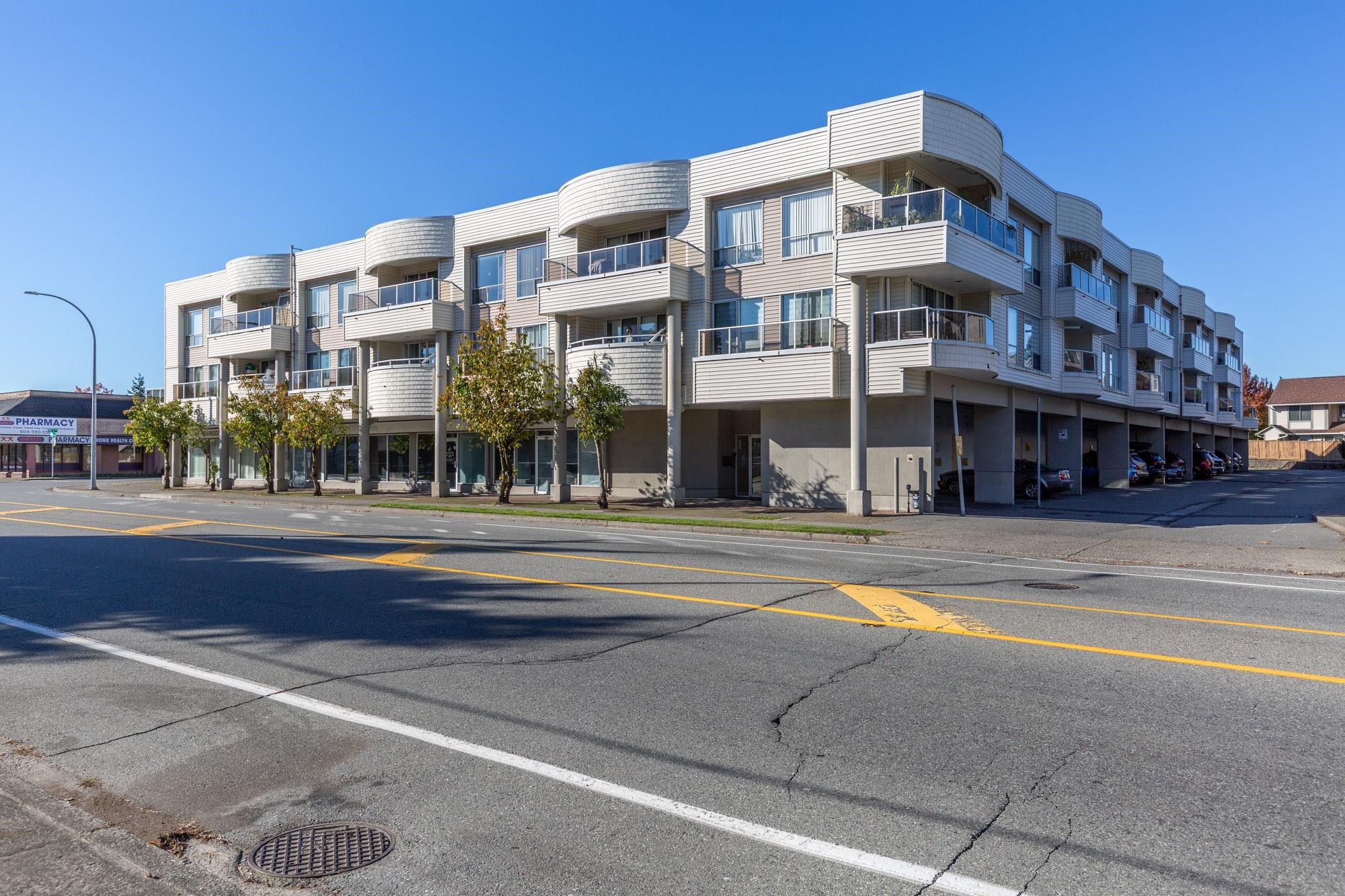 13771 72a Avenue #309, Surrey, BC V3W 9C6