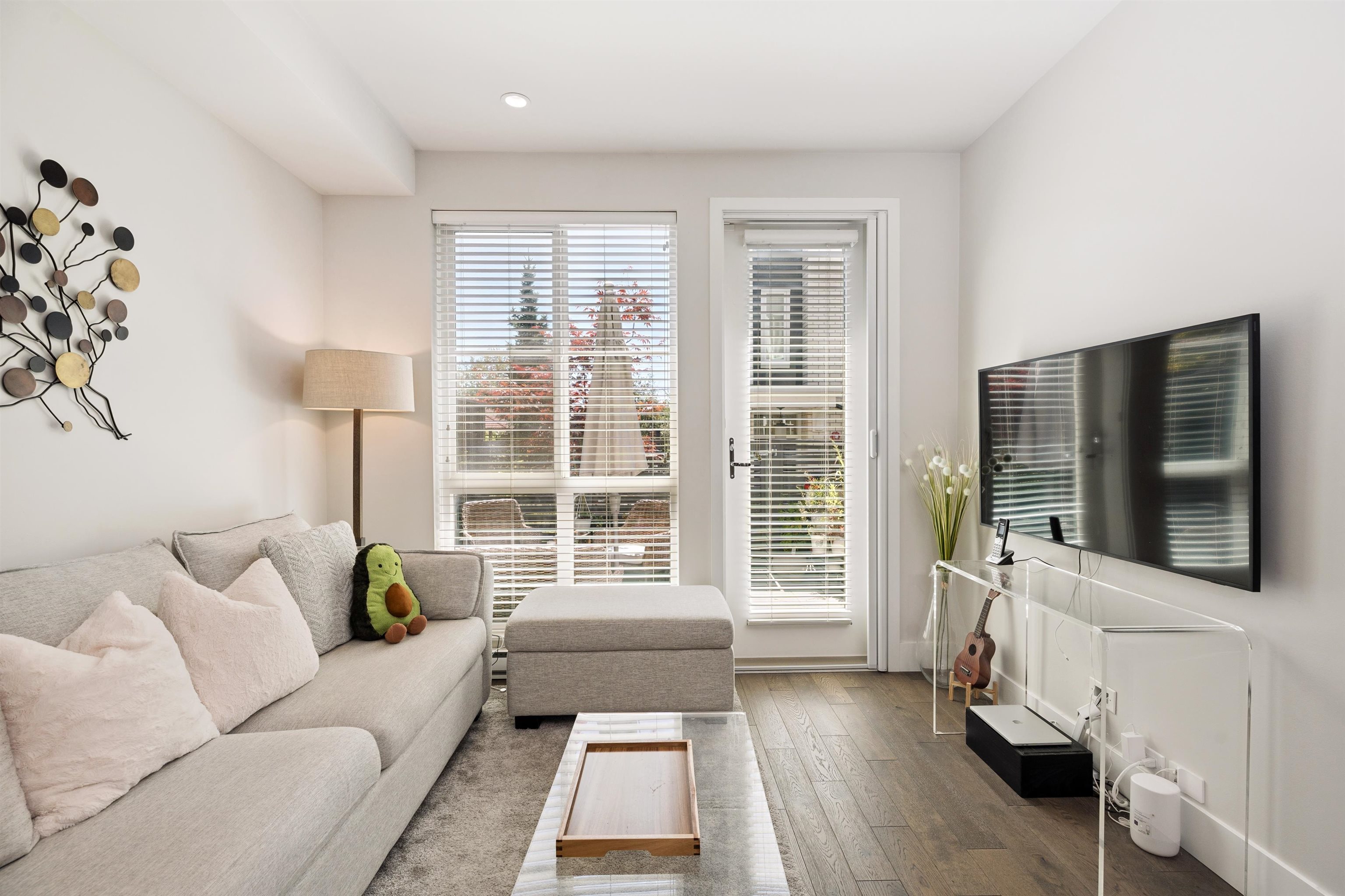 234 West 62nd Avenue, Vancouver, BC V5X 0G7
