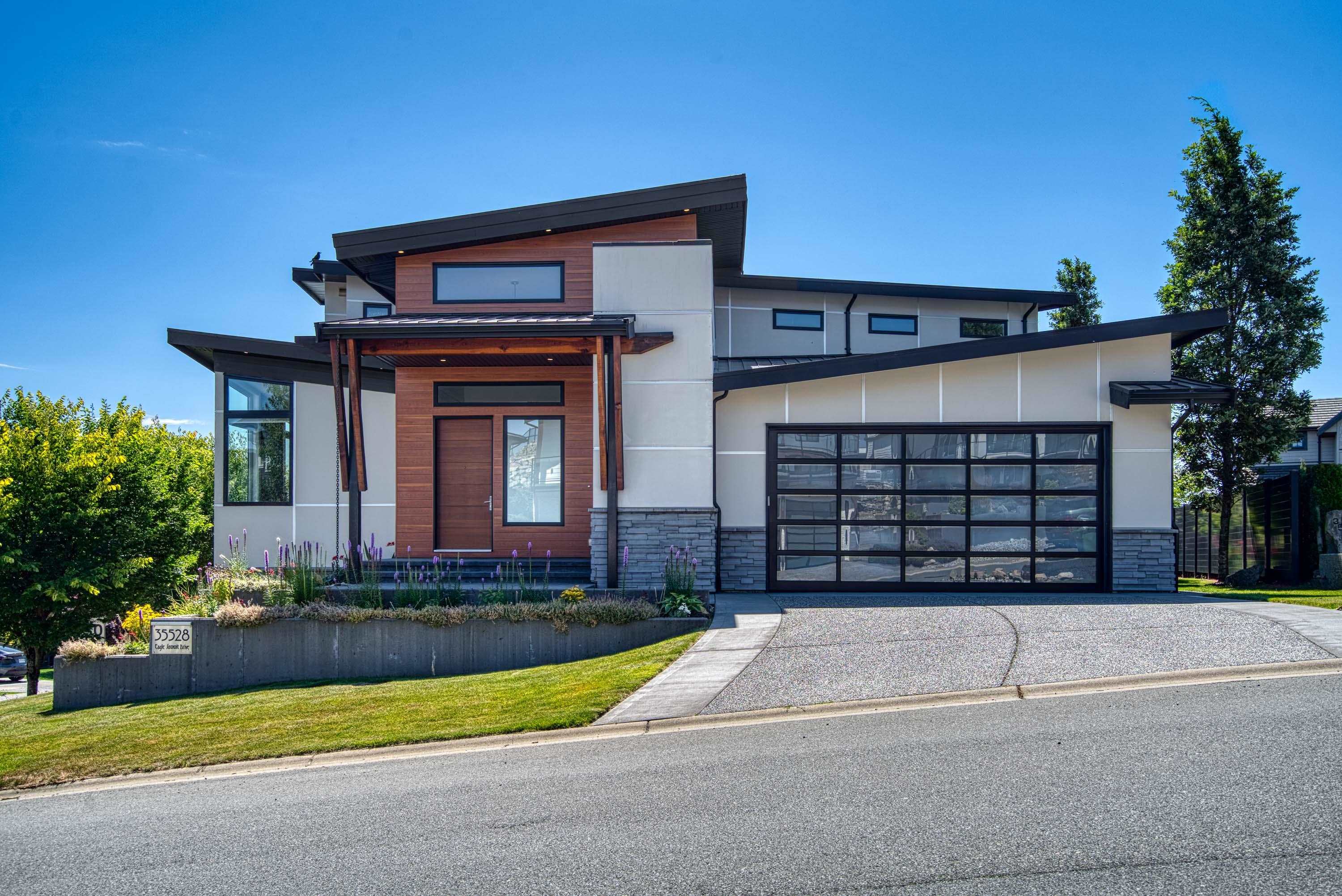 35528 Eagle Summit Drive, Abbotsford, BC V3G 0C4
