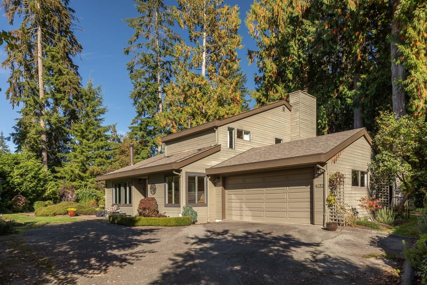 4132 Virginia Crescent, North Vancouver, BC V7R 3Z6