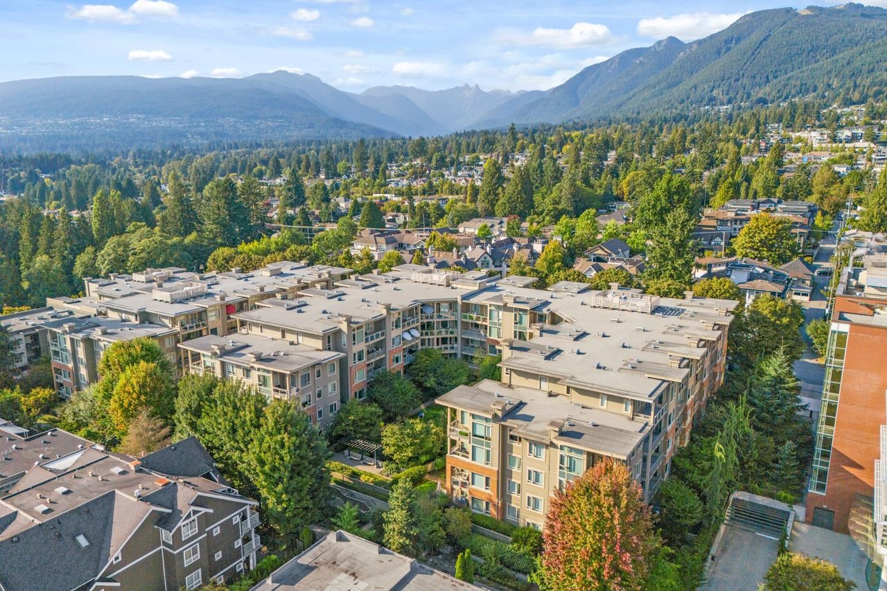 119 22nd Street West #310, North Vancouver, BC V7M 0B4