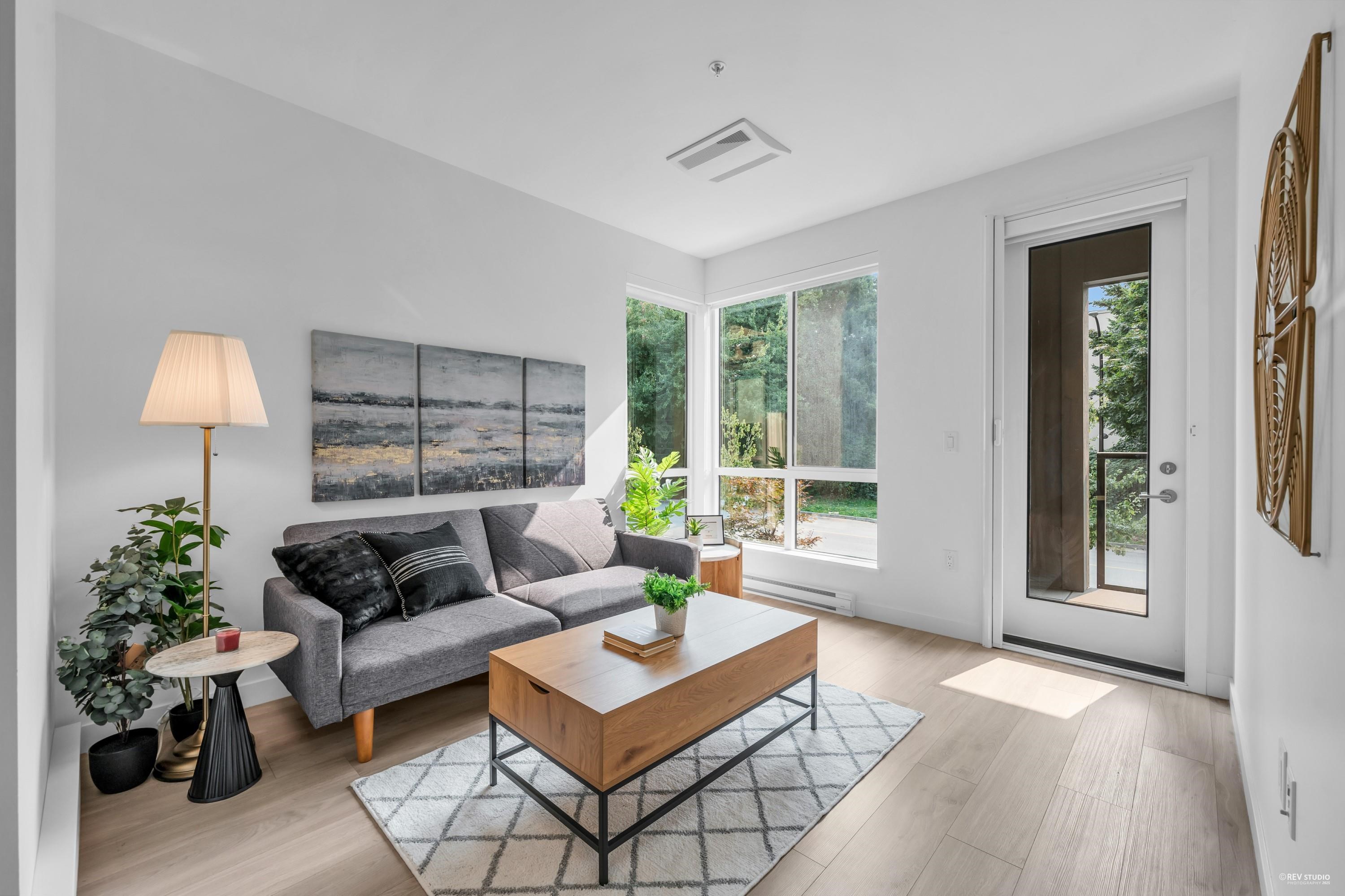 7588 16th Street #209, Burnaby, BC V3N 0H8