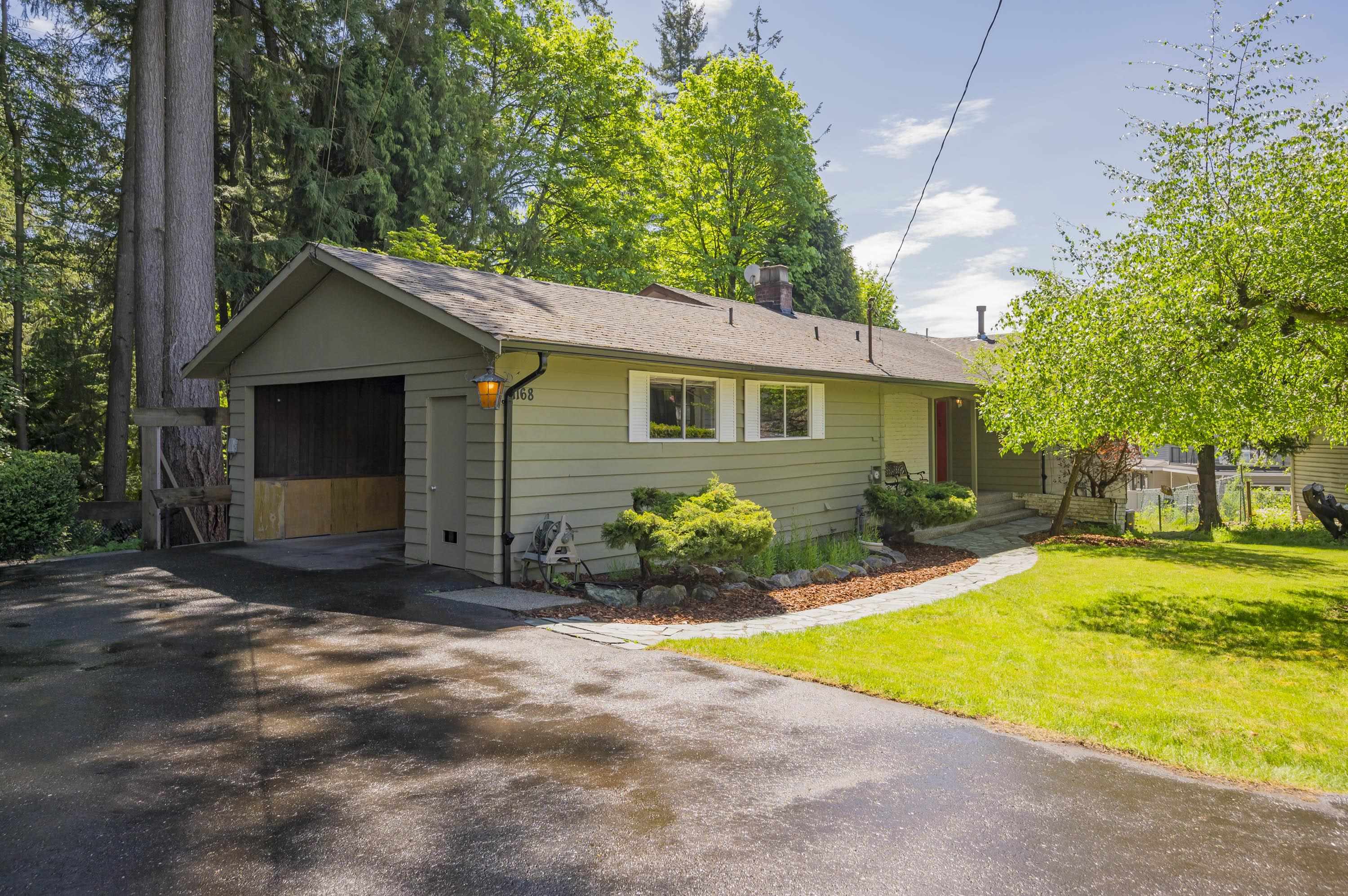1168 Charland Avenue, Coquitlam, BC V3K 3L1