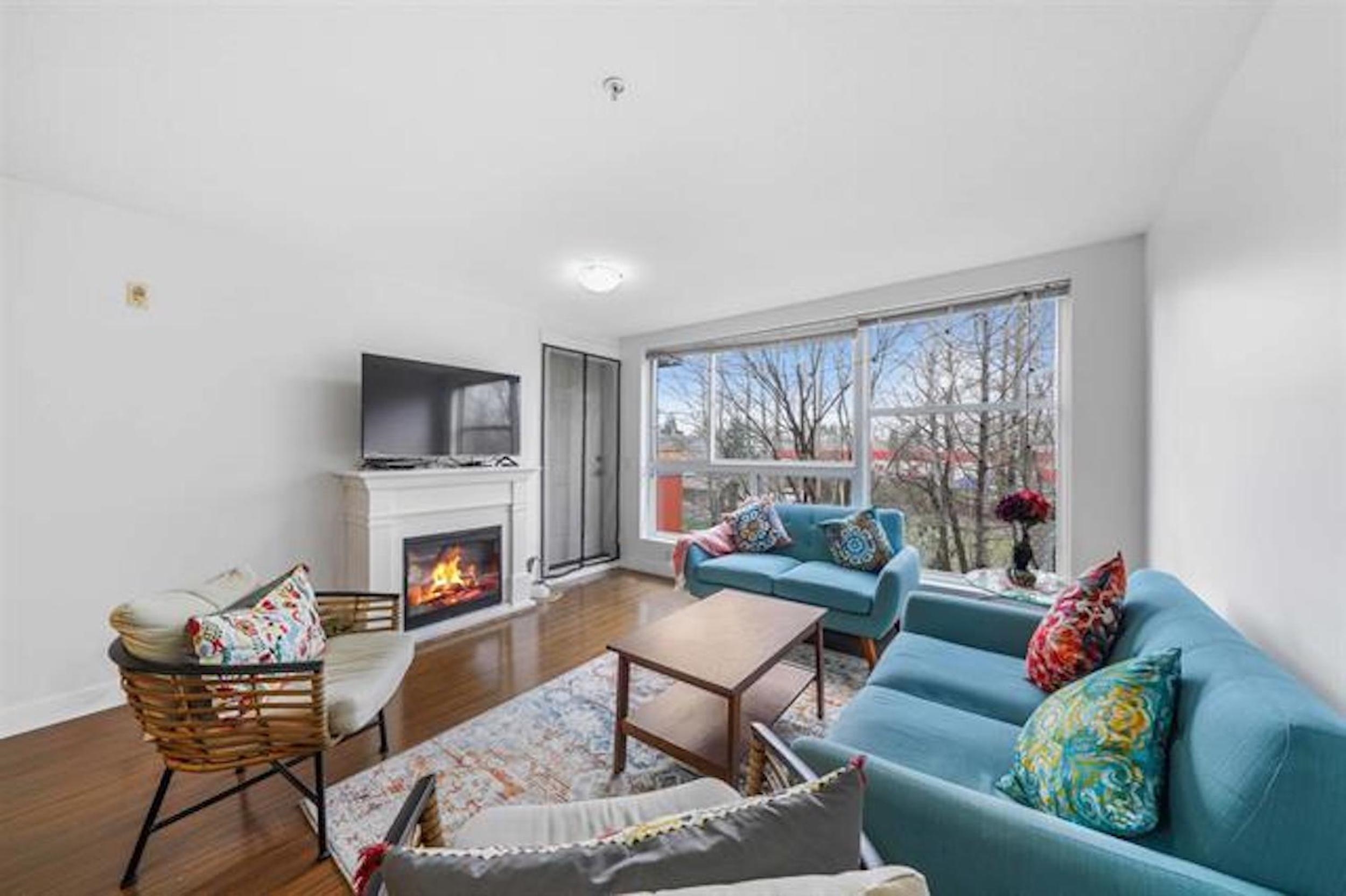 12075 228 Street #204, Maple Ridge, BC V2X 6M2