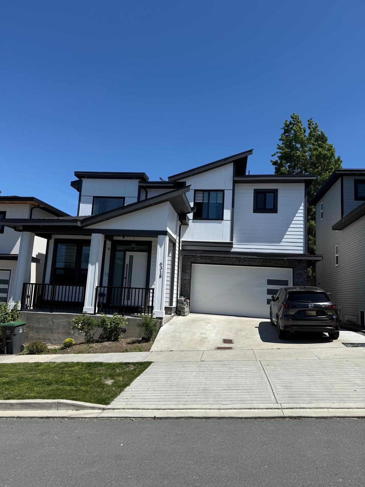 150a Street, Surrey, BC V3S 3H8