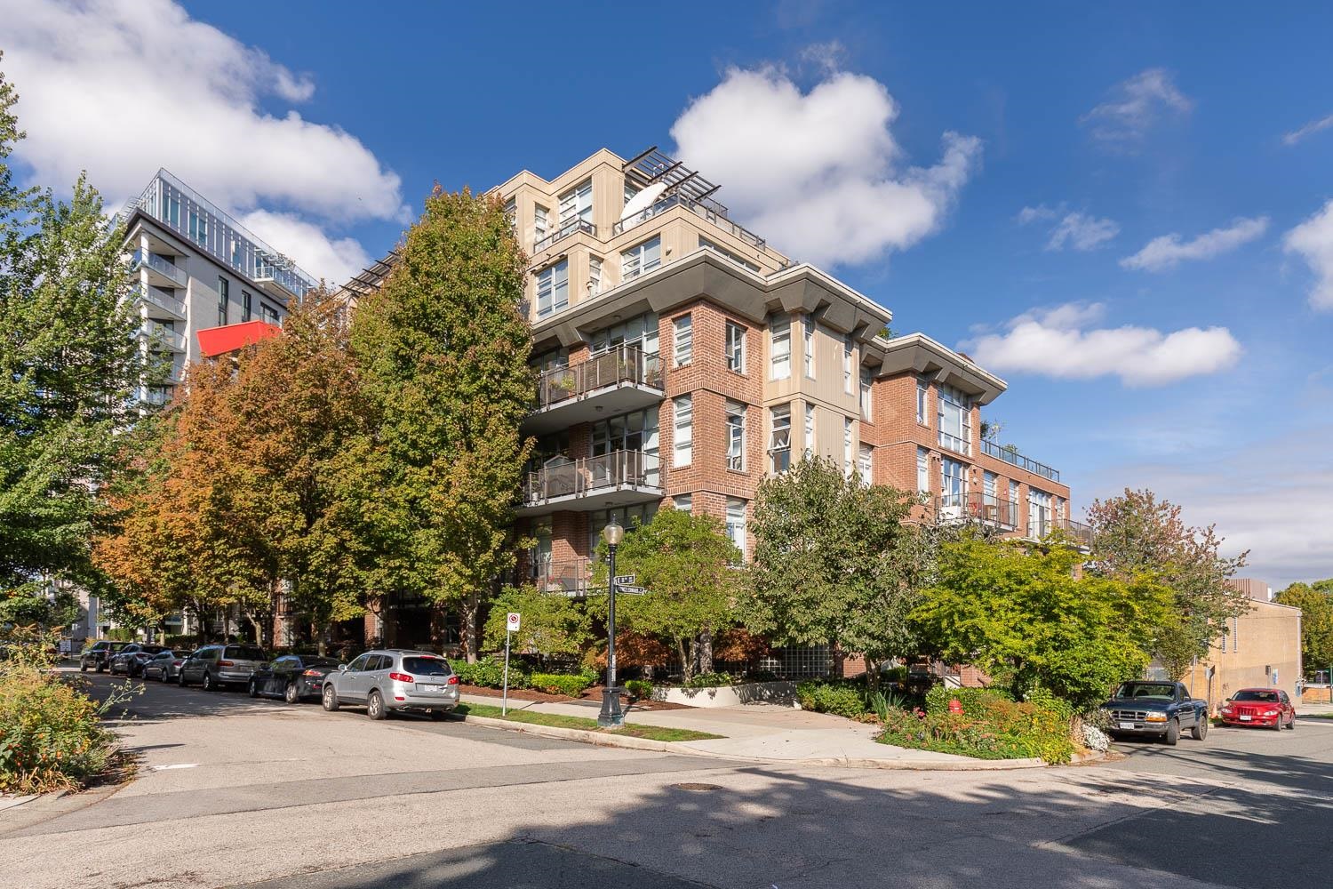 2635 Prince Edward Street #208, Vancouver, BC V5T 4V7