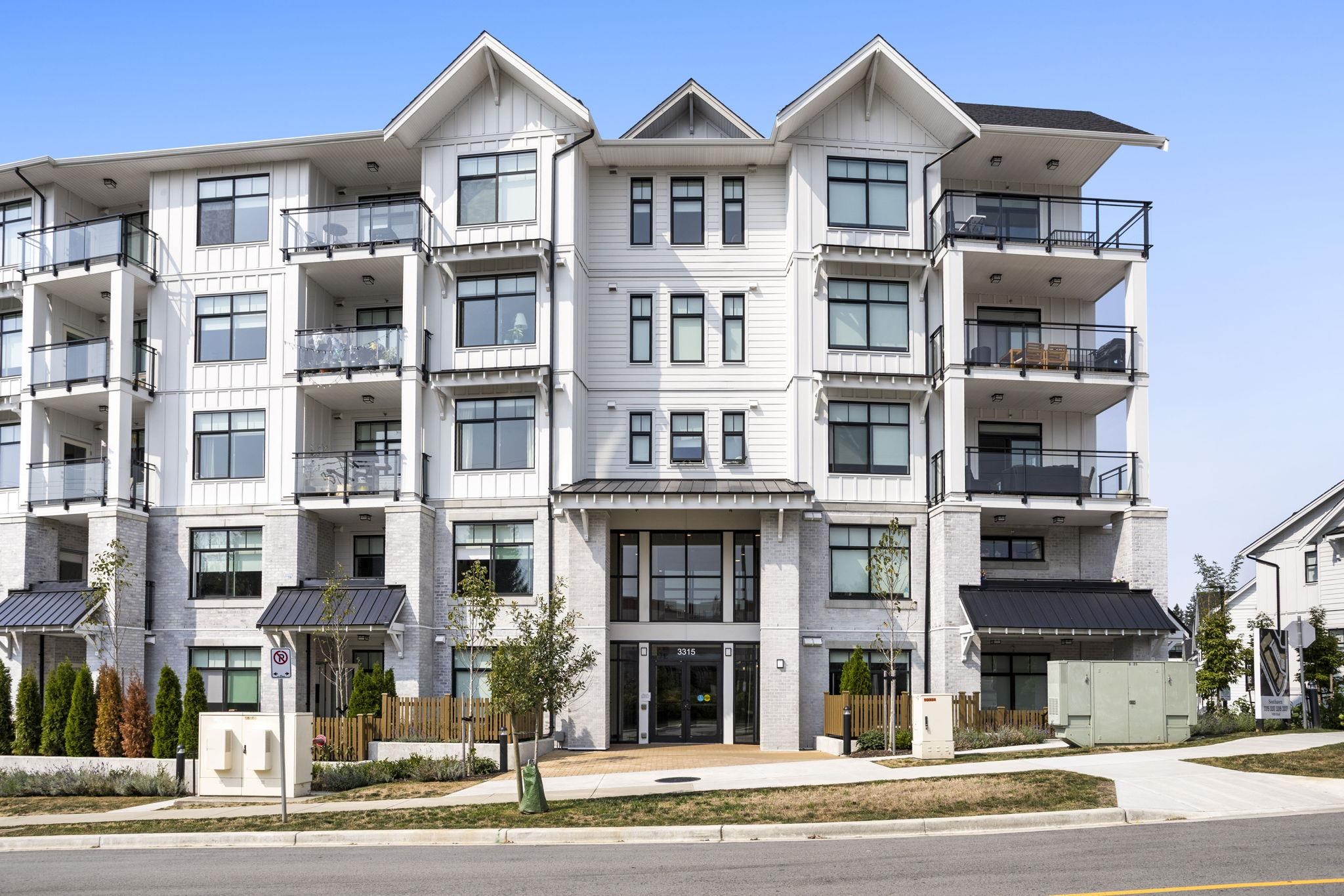 3315 148 St #307, Surrey, BC V4P 0H5