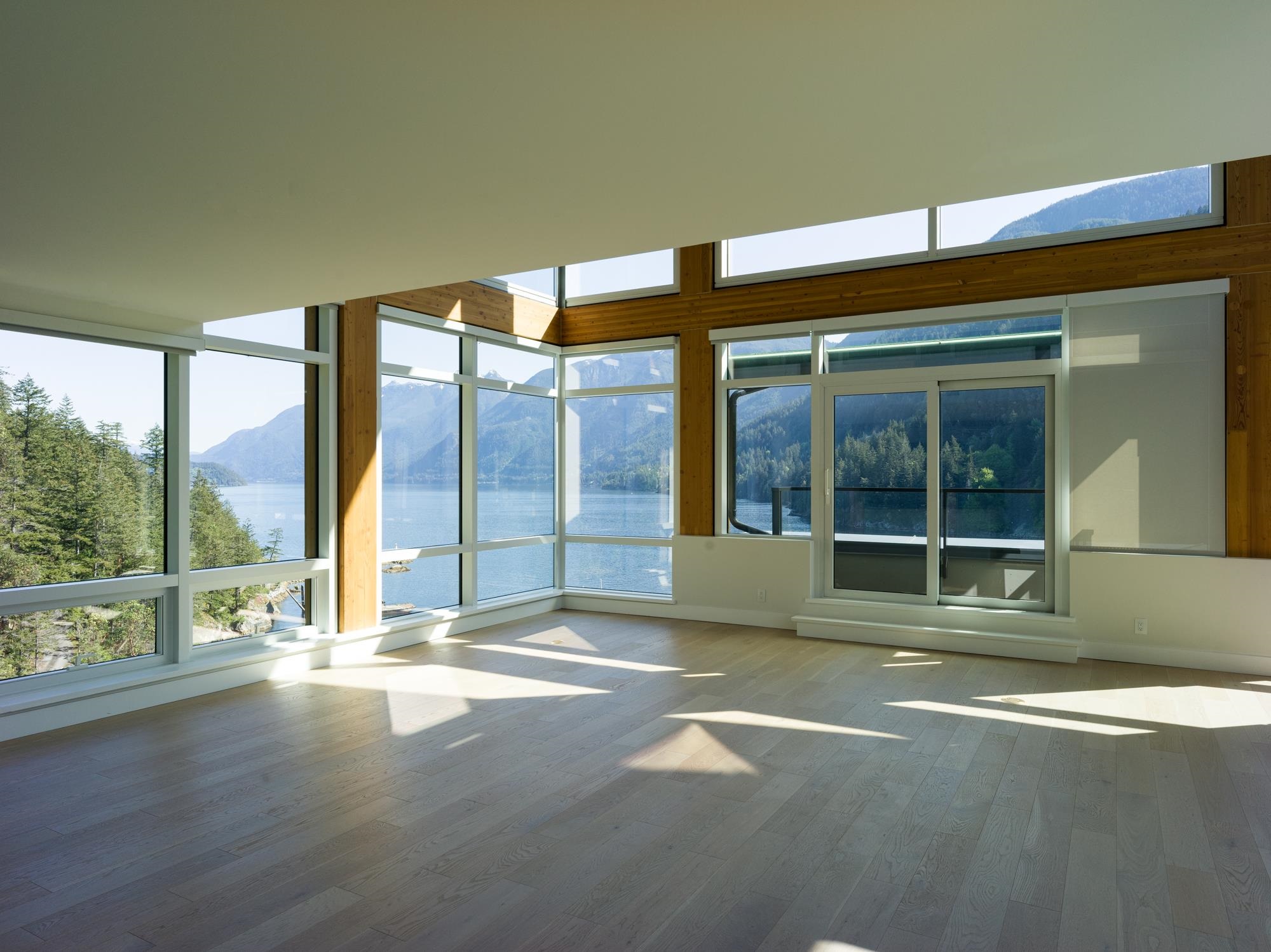 6707 Nelson Ave #1101 #1101, West Vancouver, BC V7W 0A4