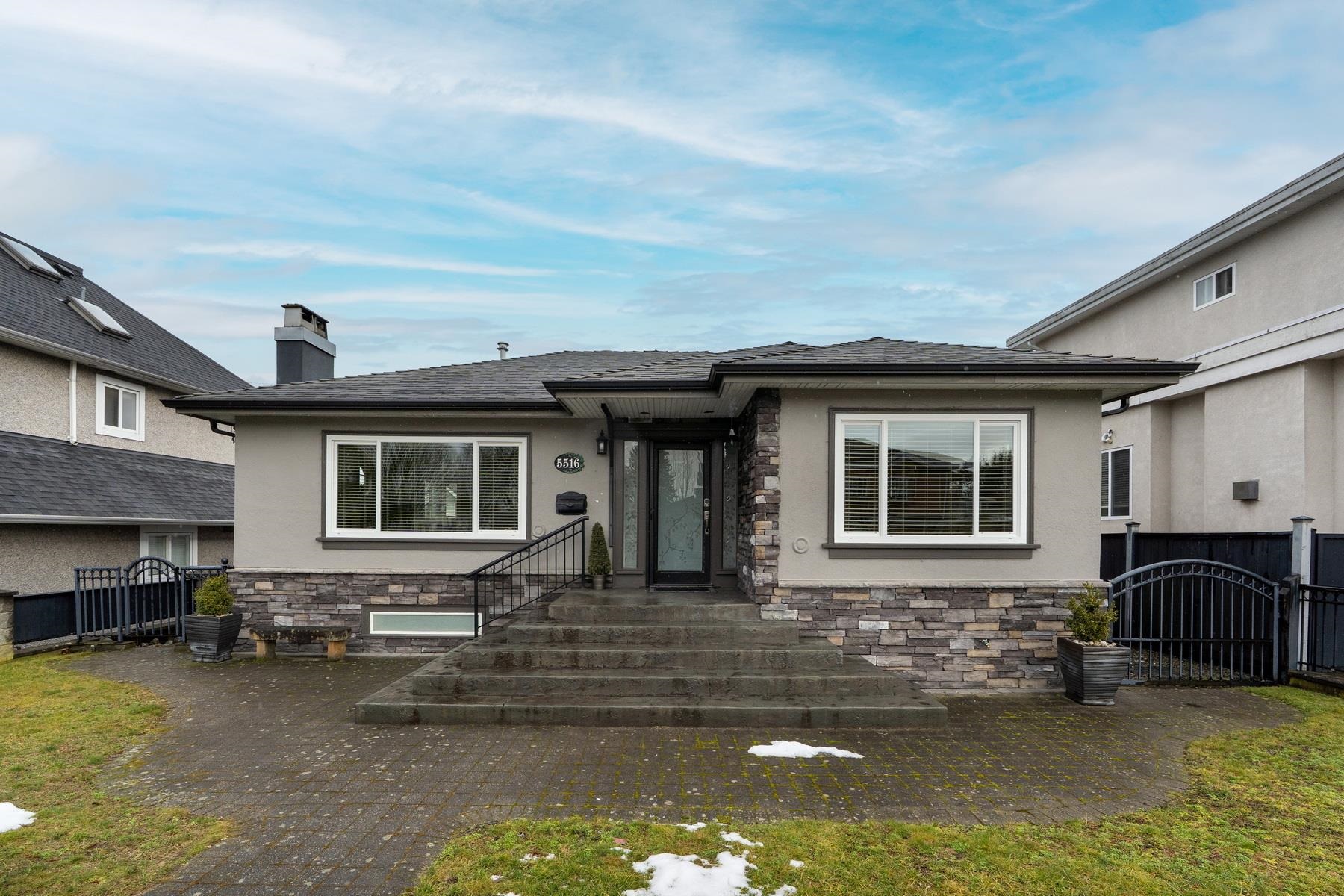 5516 Clarendon Street, Vancouver, BC V5R 3J9