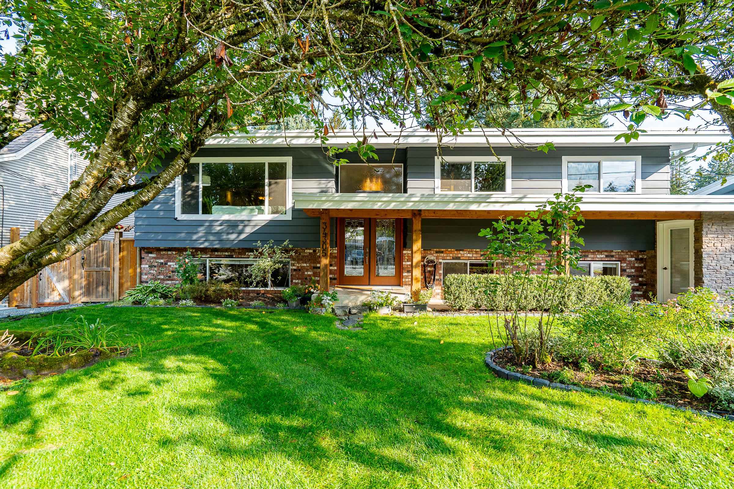 34305 Larch Street, Abbotsford, BC V2S 2P7