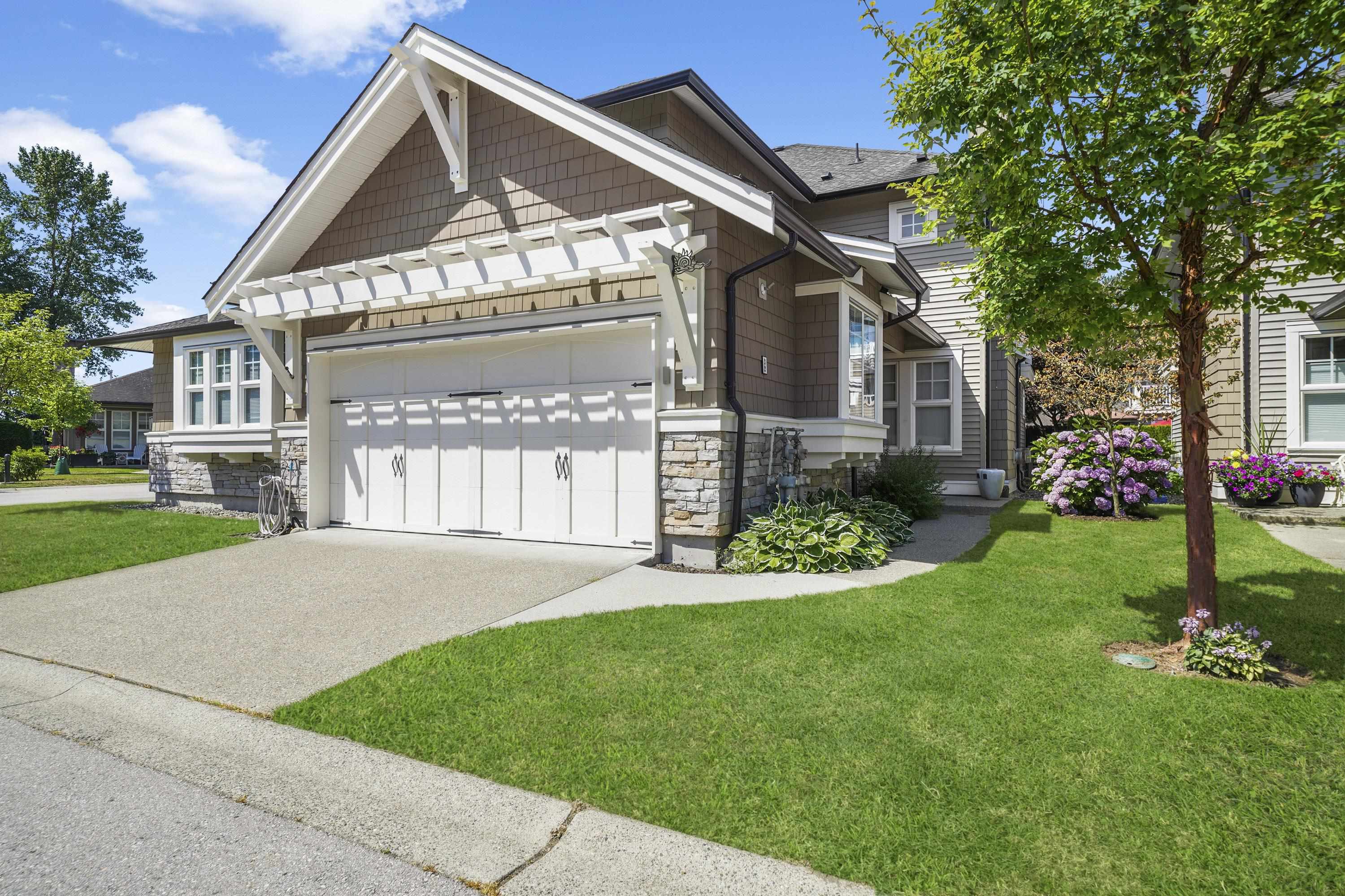 19452 Fraser Way #unit 32, Pitt Meadows, BC V3Y 0A3