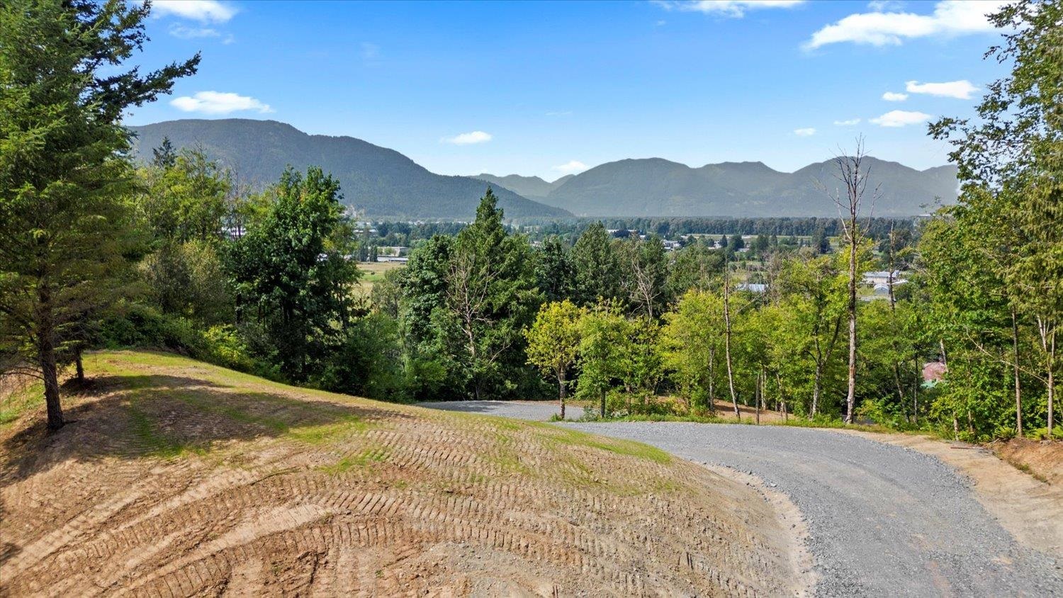 42205 Majuba Hill Road, Chilliwack, BC V2R 5H2