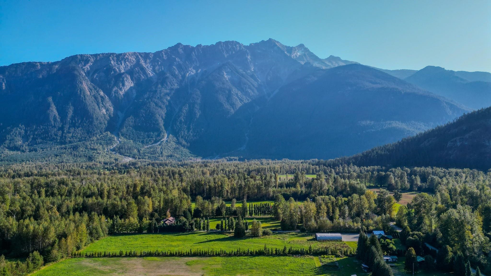 7342 Clover Road, Pemberton, BC V0N 2L0