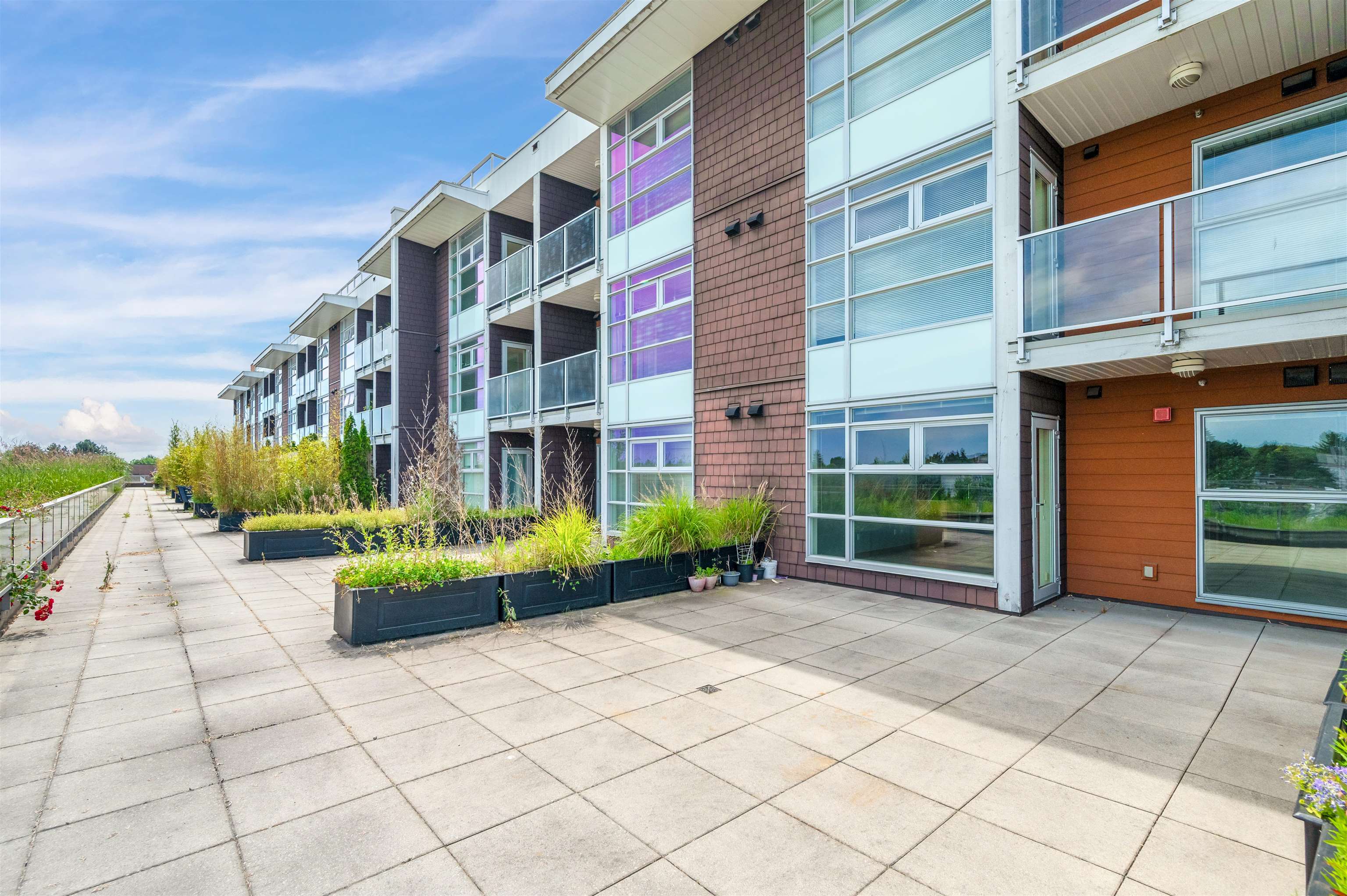10020 Dunoon Drive #413, Richmond, BC V7A 0A7