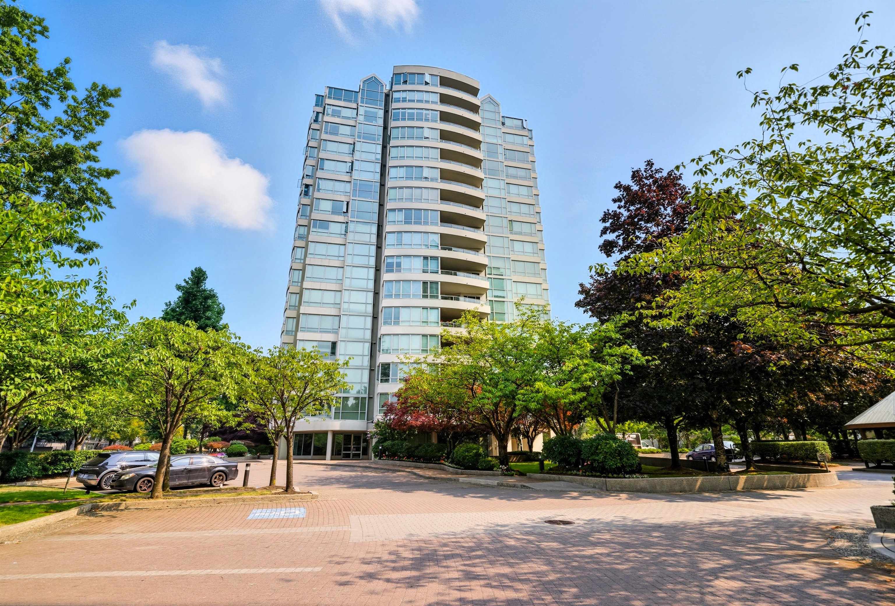 15038 101 Avenue #1004, Surrey, BC V3R 0N2