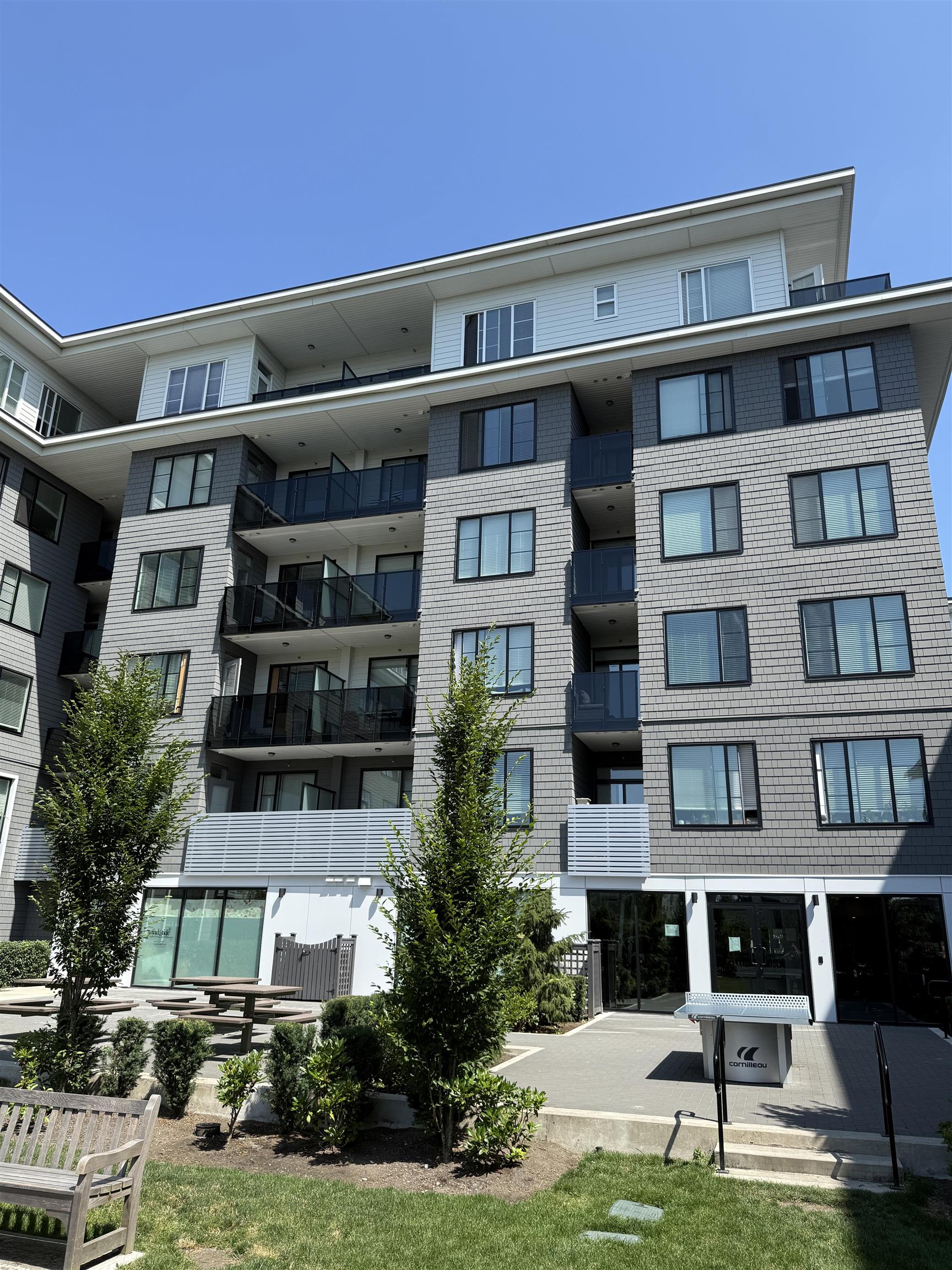 15858 Fraser Highway #113, Surrey, BC V4N 6X4