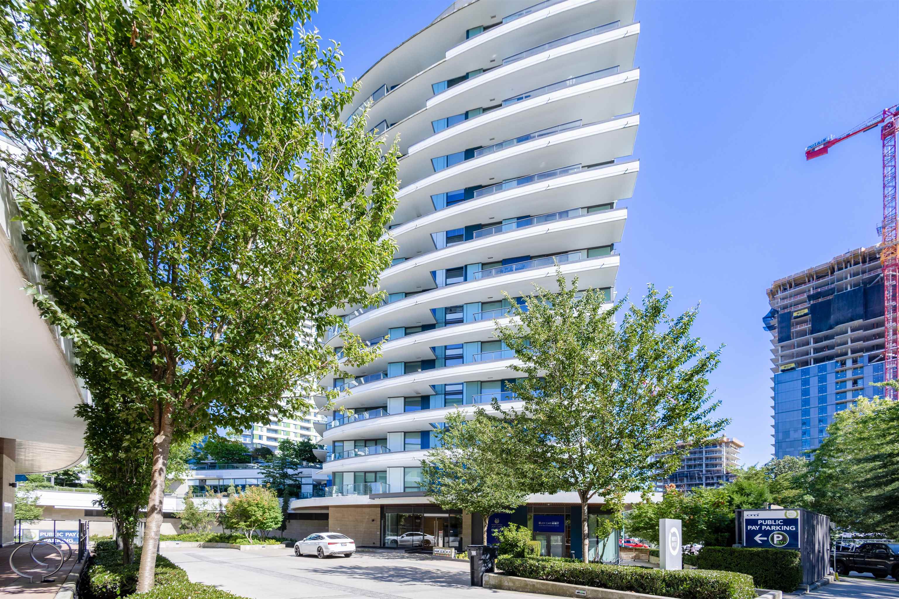 8238 Lord Street #603, Vancouver, BC V6P 0G7