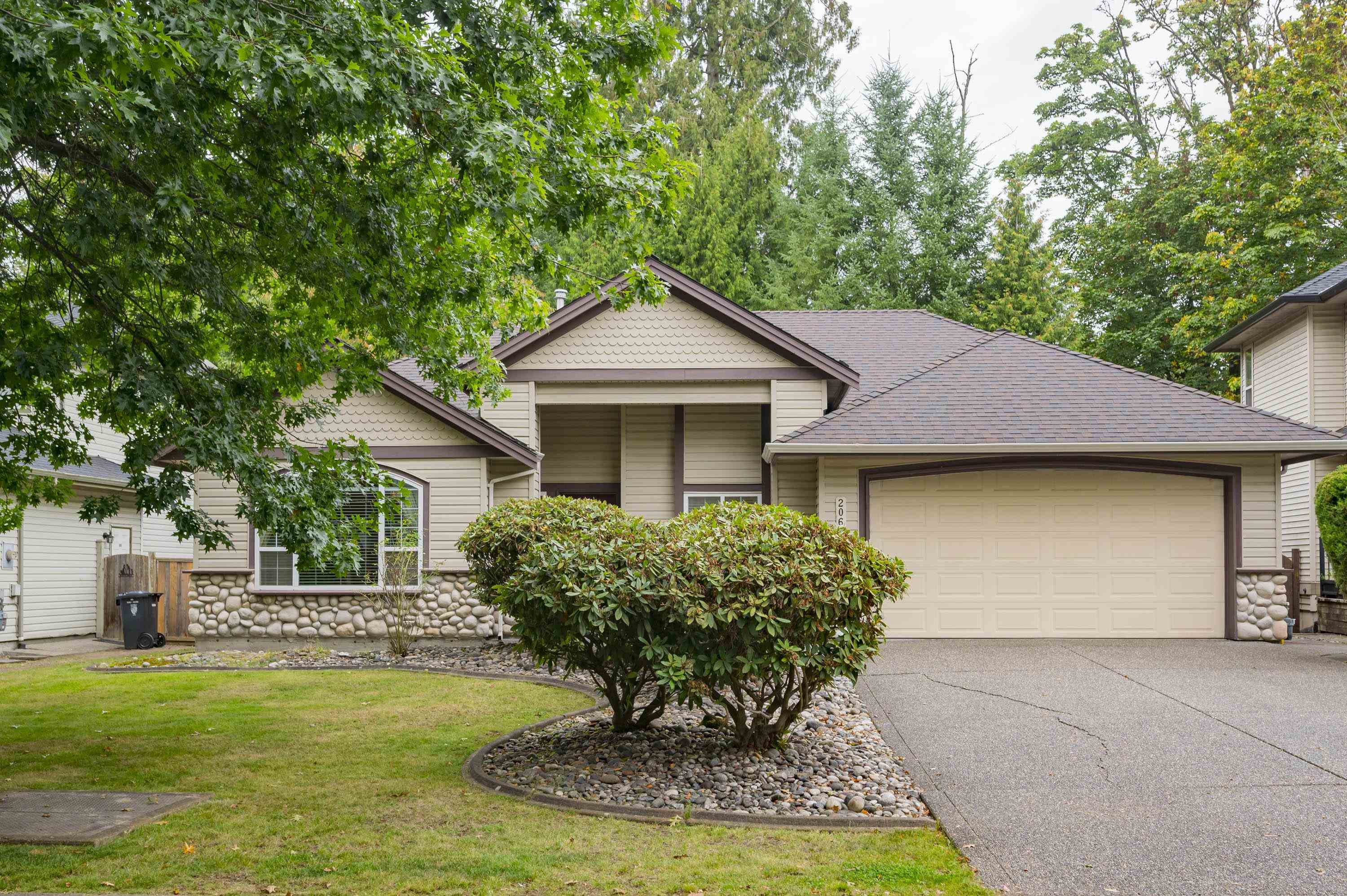 97b Avenue, Langley, BC V1M 3Y3